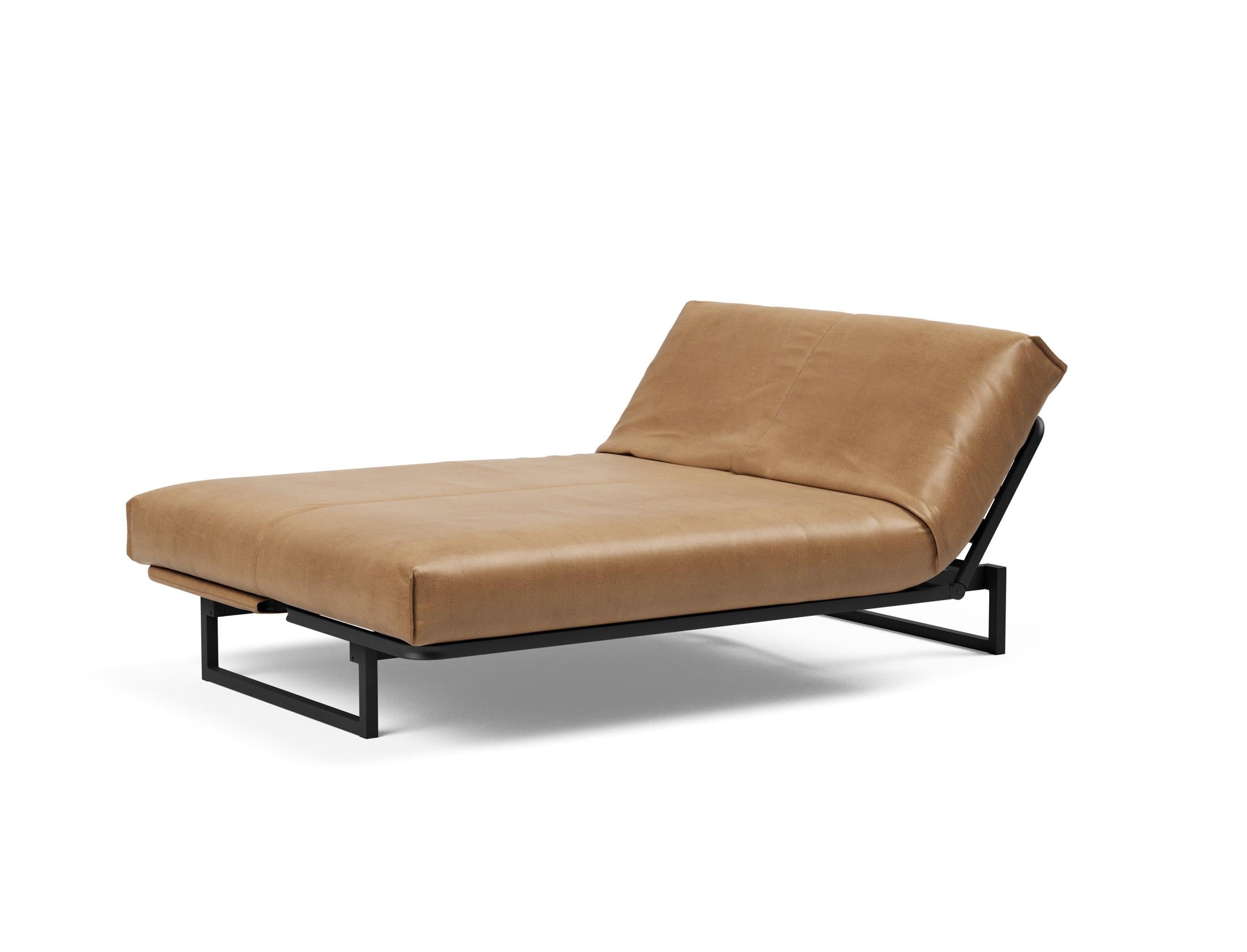 Entdecken Sie das Fraction 140 Bettsofa mit Nordic Cover von Innovation Living: stilvolles Design, komfortable Soft Spring-Matratze, ideal für kompakte Wohnräume.