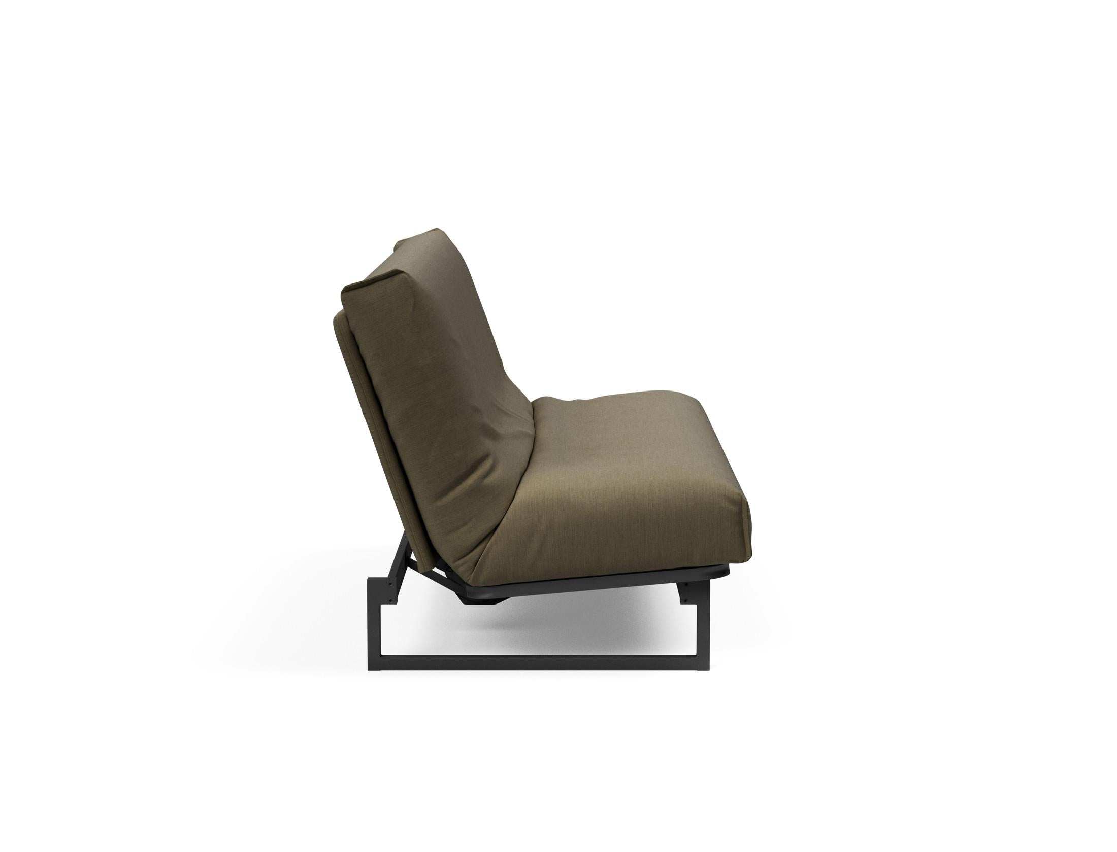 Entdecken Sie das Fraction 140 Bettsofa mit Nordic Cover von Innovation Living: stilvolles Design, komfortable Soft Spring-Matratze, ideal für kompakte Wohnräume.