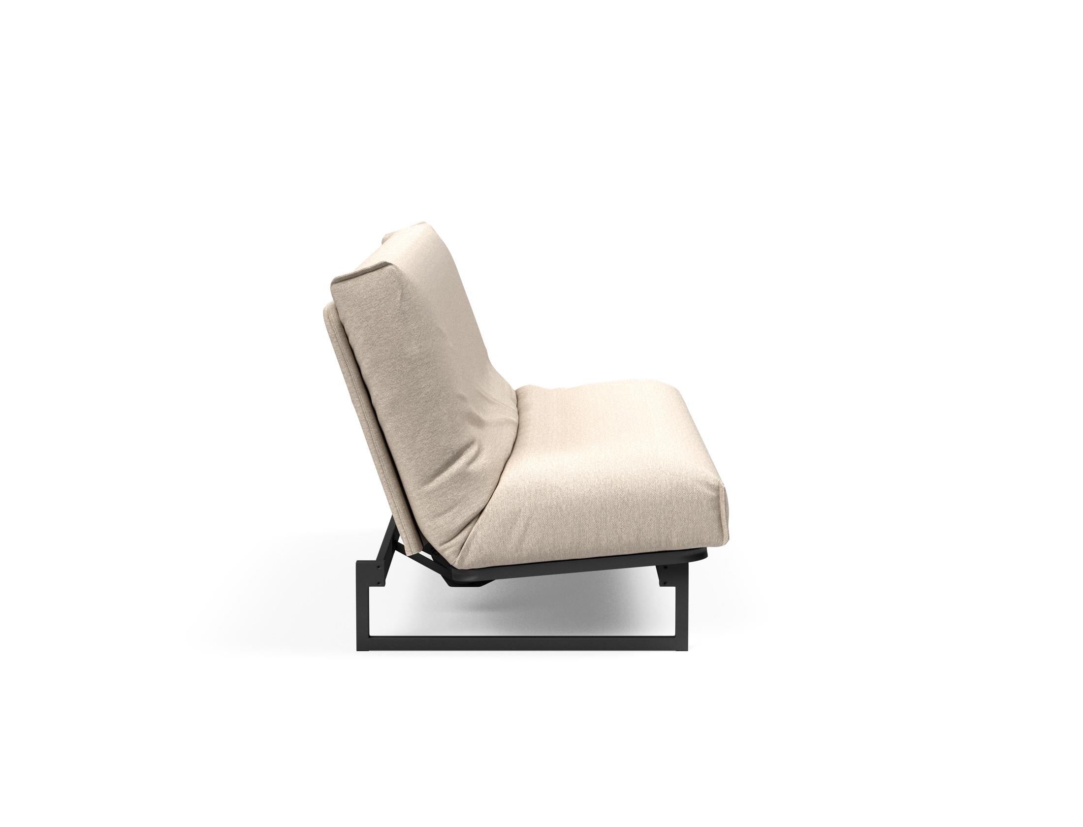 Entdecken Sie das Fraction 140 Bettsofa mit Nordic Cover von Innovation Living: stilvolles Design, komfortable Soft Spring-Matratze, ideal für kompakte Wohnräume.