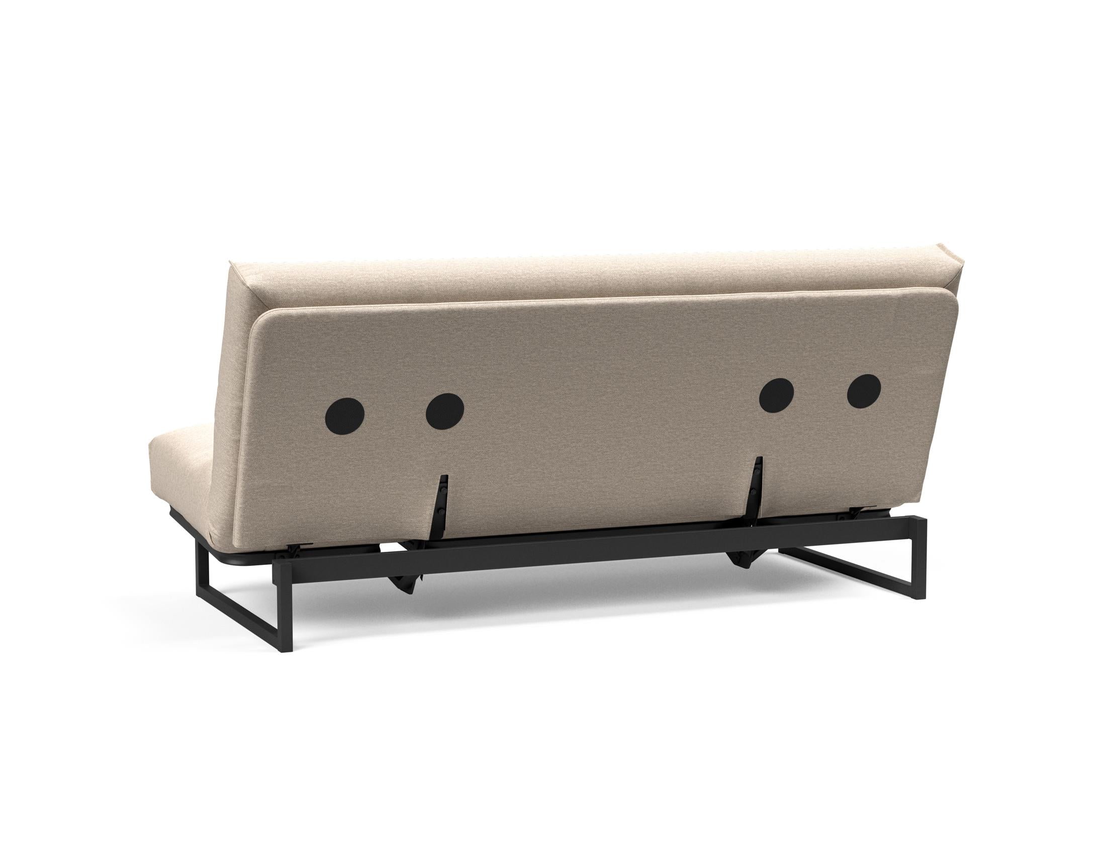 Entdecken Sie das Fraction 140 Bettsofa mit Nordic Cover von Innovation Living: stilvolles Design, komfortable Soft Spring-Matratze, ideal für kompakte Wohnräume.