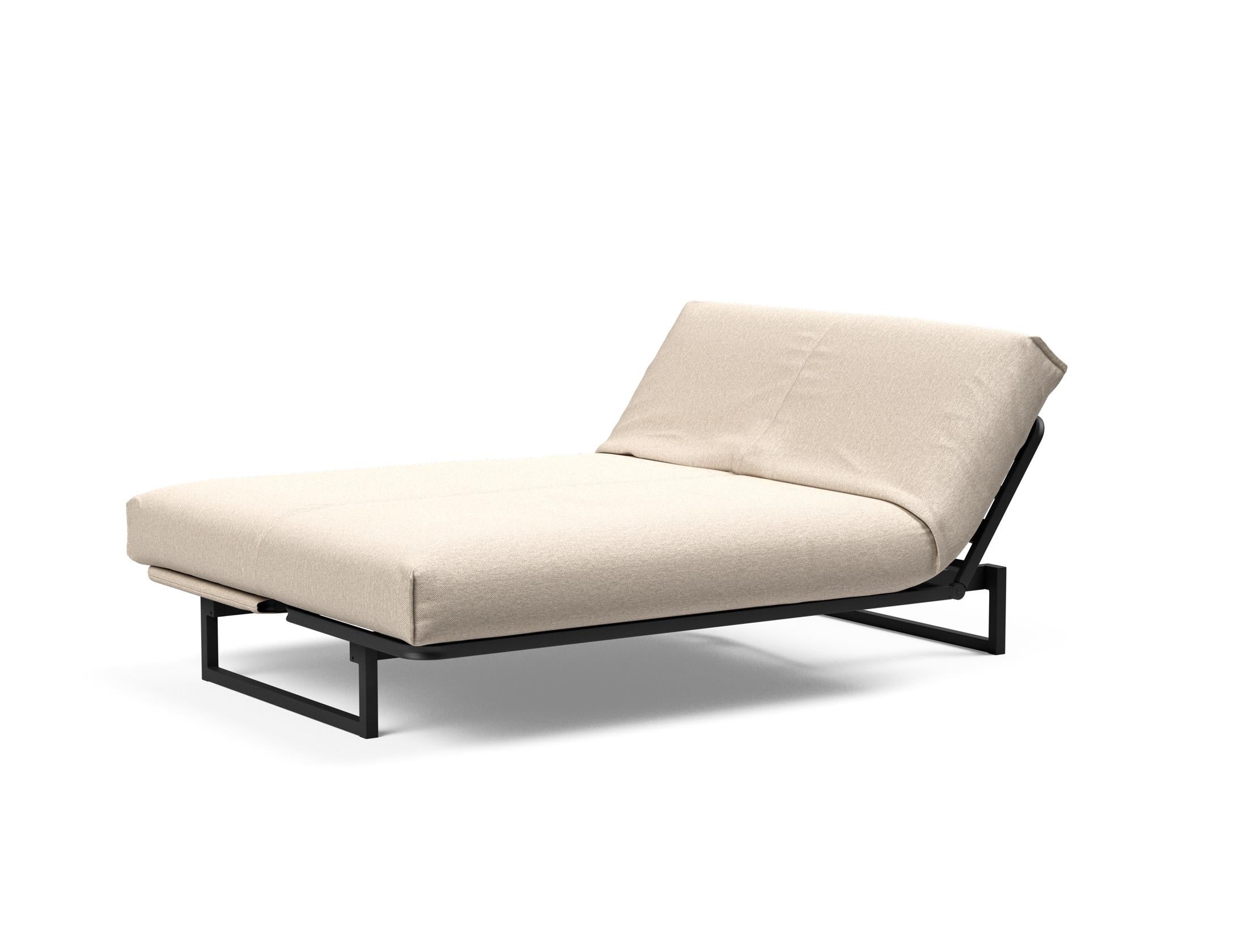 Entdecken Sie das Fraction 140 Bettsofa mit Nordic Cover von Innovation Living: stilvolles Design, komfortable Soft Spring-Matratze, ideal für kompakte Wohnräume.