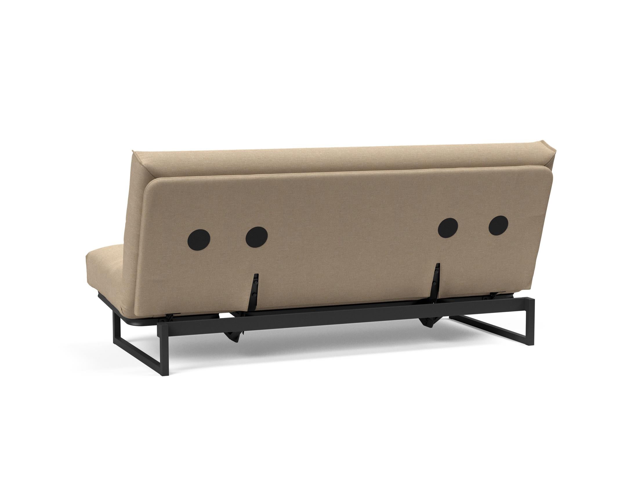 Entdecken Sie das Fraction 140 Bettsofa mit Nordic Cover von Innovation Living: stilvolles Design, komfortable Soft Spring-Matratze, ideal für kompakte Wohnräume.