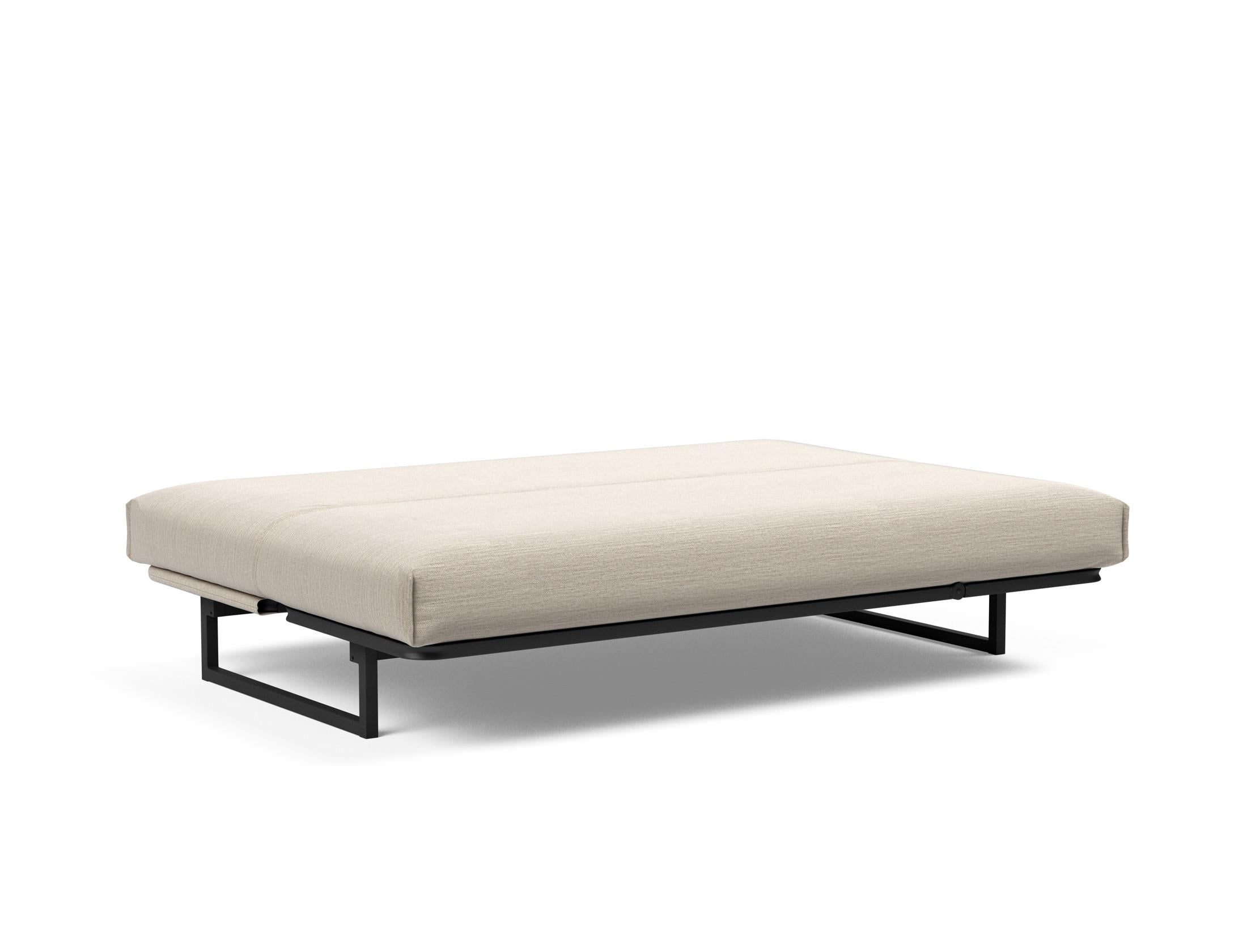 Entdecken Sie das Fraction 140 Bettsofa mit Nordic Cover von Innovation Living: stilvolles Design, komfortable Soft Spring-Matratze, ideal für kompakte Wohnräume.