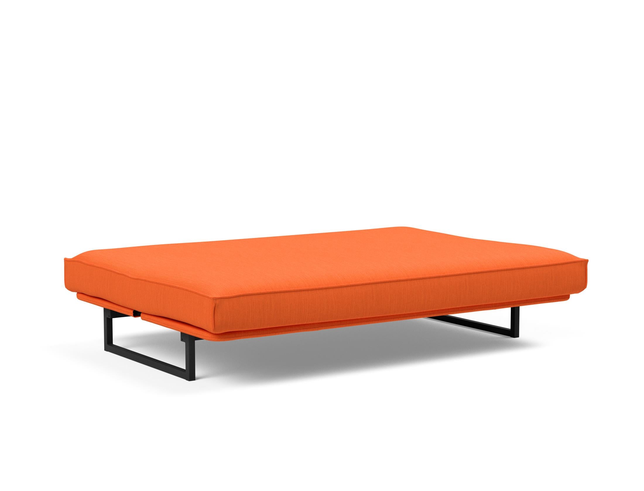 Fraction 140 Bettsofa Sharp Plus: modernes Design mit Soft Spring Bezug, ideal für flexible Wohnräume und gemütliche Schlafgelegenheiten.