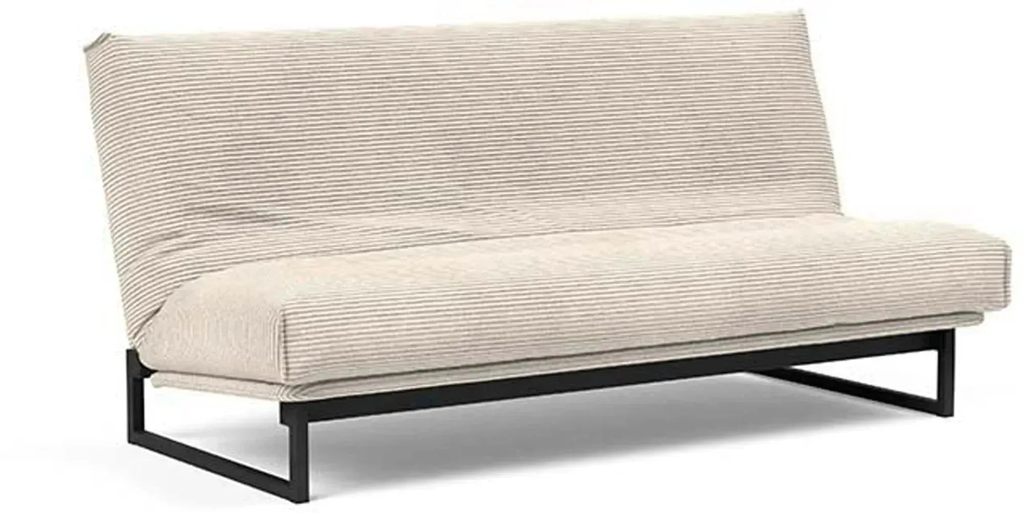 Erleben Sie das Fraction 140 Bettsofa Nordic Cover von Innovation Living – eine perfekte Kombination aus modernem Stil und praktischer Vielseitigkeit.
