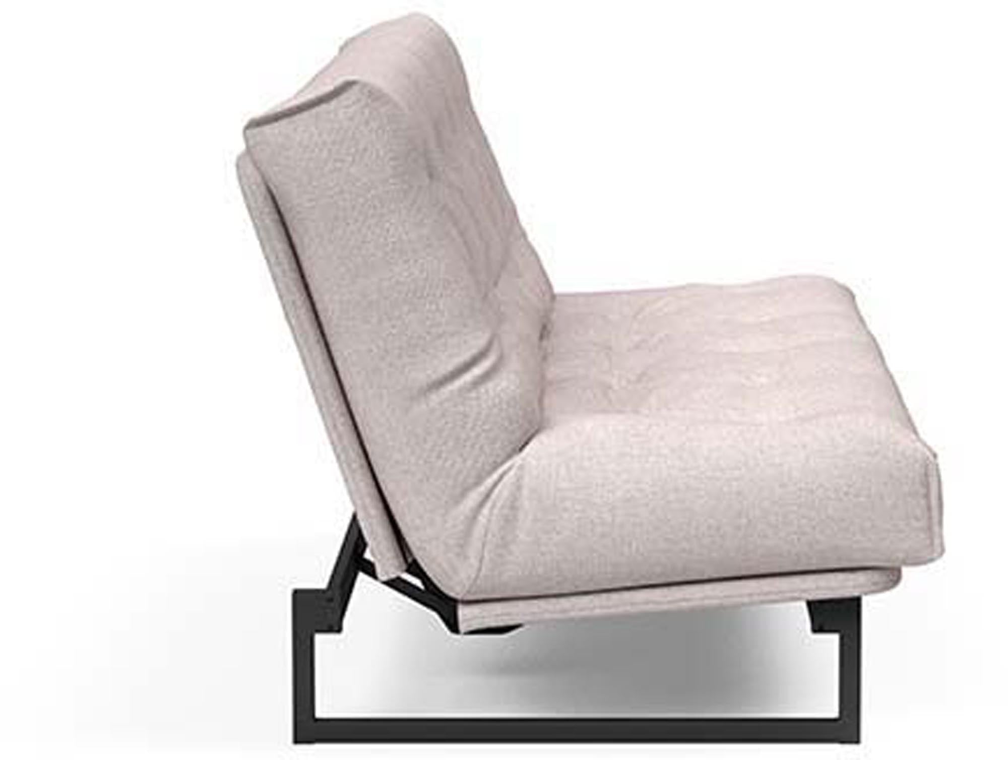 Entdecken Sie das Fraction 140 Bettsofa Nordic Spring von Innovation Living: stilvolles skandinavisches Design, perfekt für kleine Wohnungen und Gästezimmer.