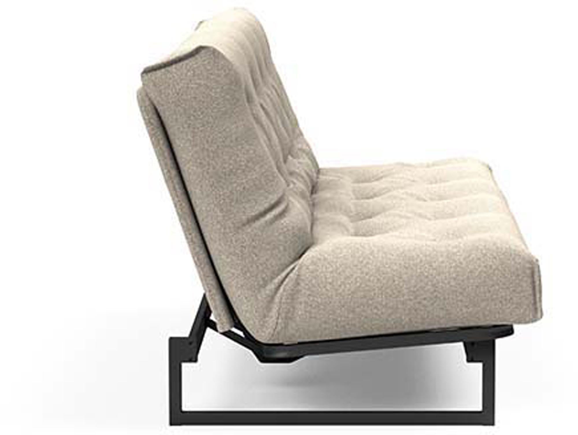 Entdecken Sie das Fraction 140 Bettsofa Nordic Spring von Innovation Living: stilvolles skandinavisches Design, perfekt für kleine Räume und Gästeübernachtungen.