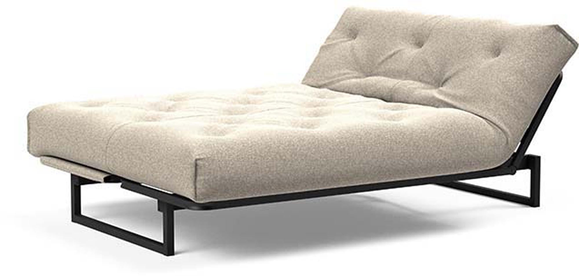 Entdecken Sie das Fraction 140 Bettsofa Nordic Spring von Innovation Living: stilvolles skandinavisches Design, perfekt für kleine Räume und Gästeübernachtungen.