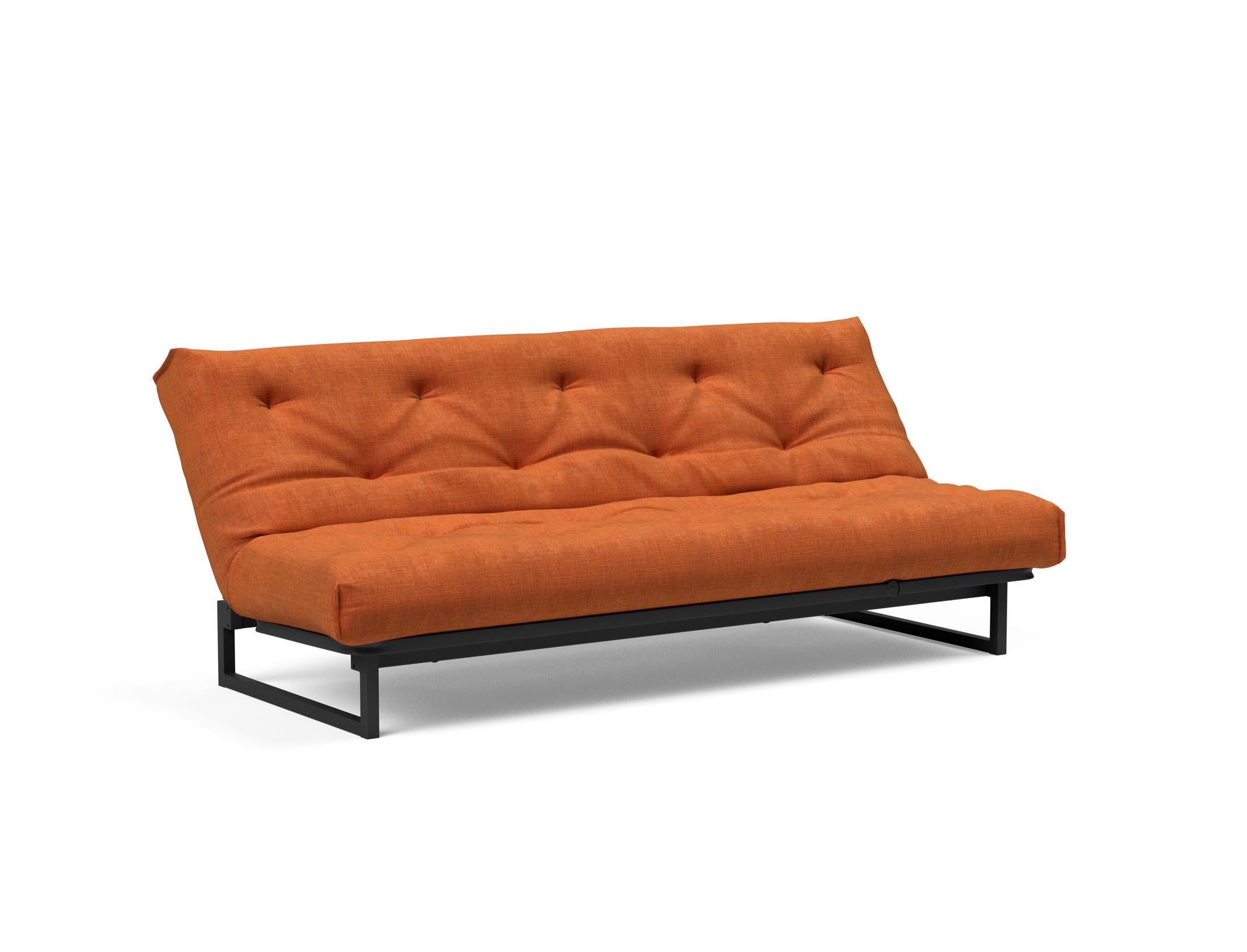 Fraction 120 Bettsofa Nordic Soft Spring: stilvolles skandinavisches Sofa, perfekt für kleine Wohnungen, vereint Komfort und Funktionalität für entspannte Nächte.