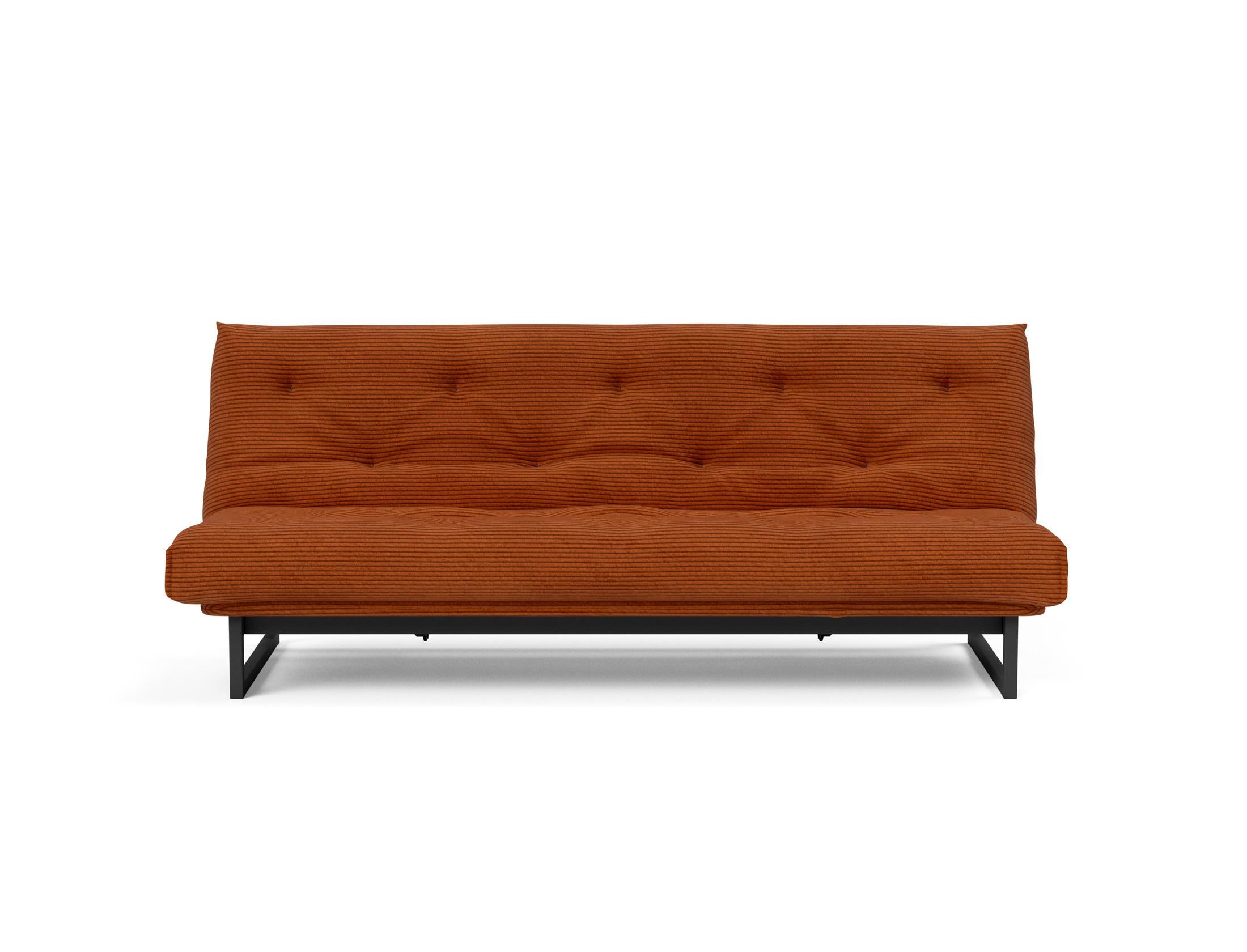 Fraction 120 Bettsofa Nordic: Stilvolles Schlafsofa mit weichem Soft Spring Bezug, ideal für gemütliche Nächte und zeitgemäße Einrichtung.