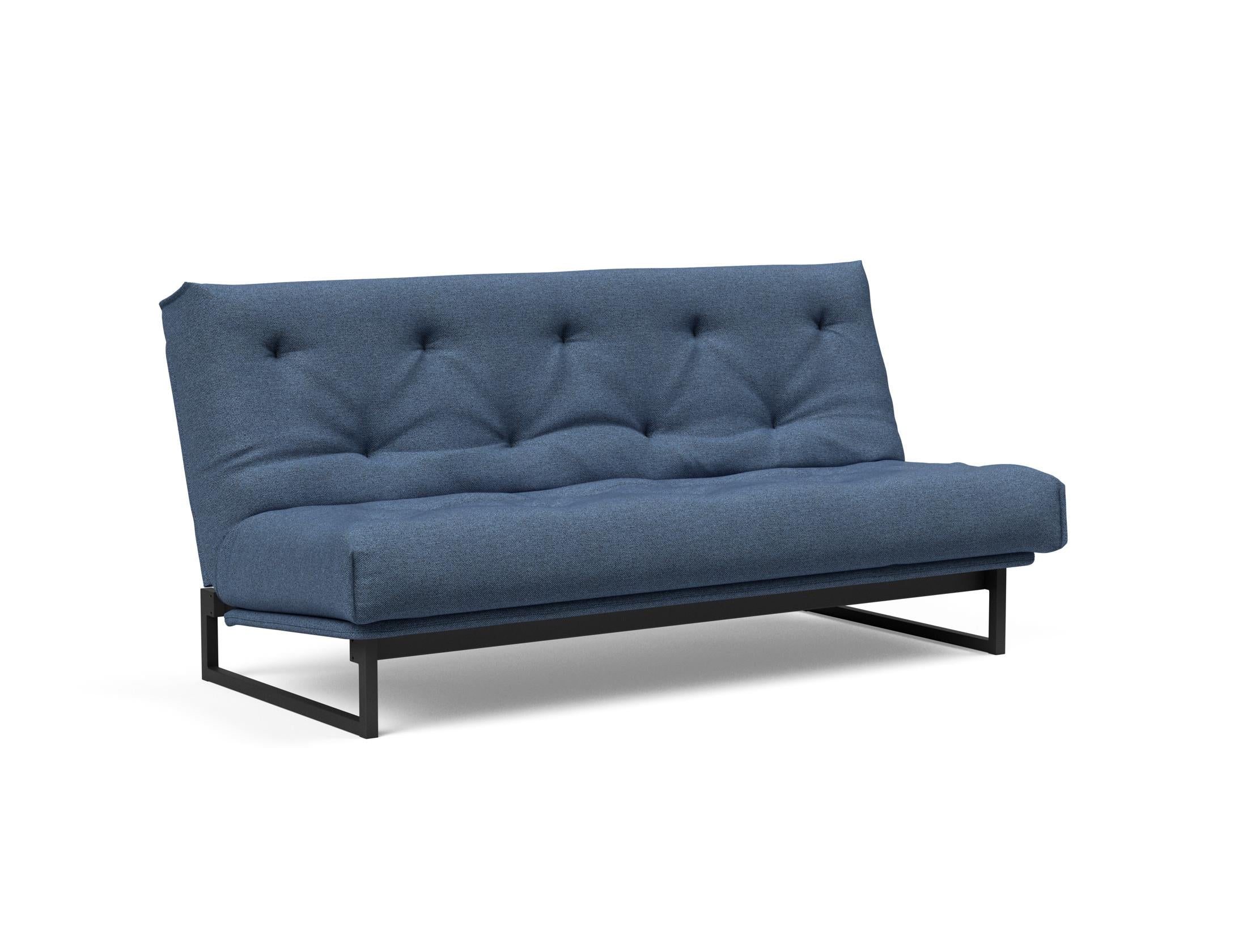 Fraction 140 Bettsofa Nordic: Stilvolles Sofa mit Soft Spring Bezug. Ideal für entspannte Stunden und als komfortable Schlaflösung.