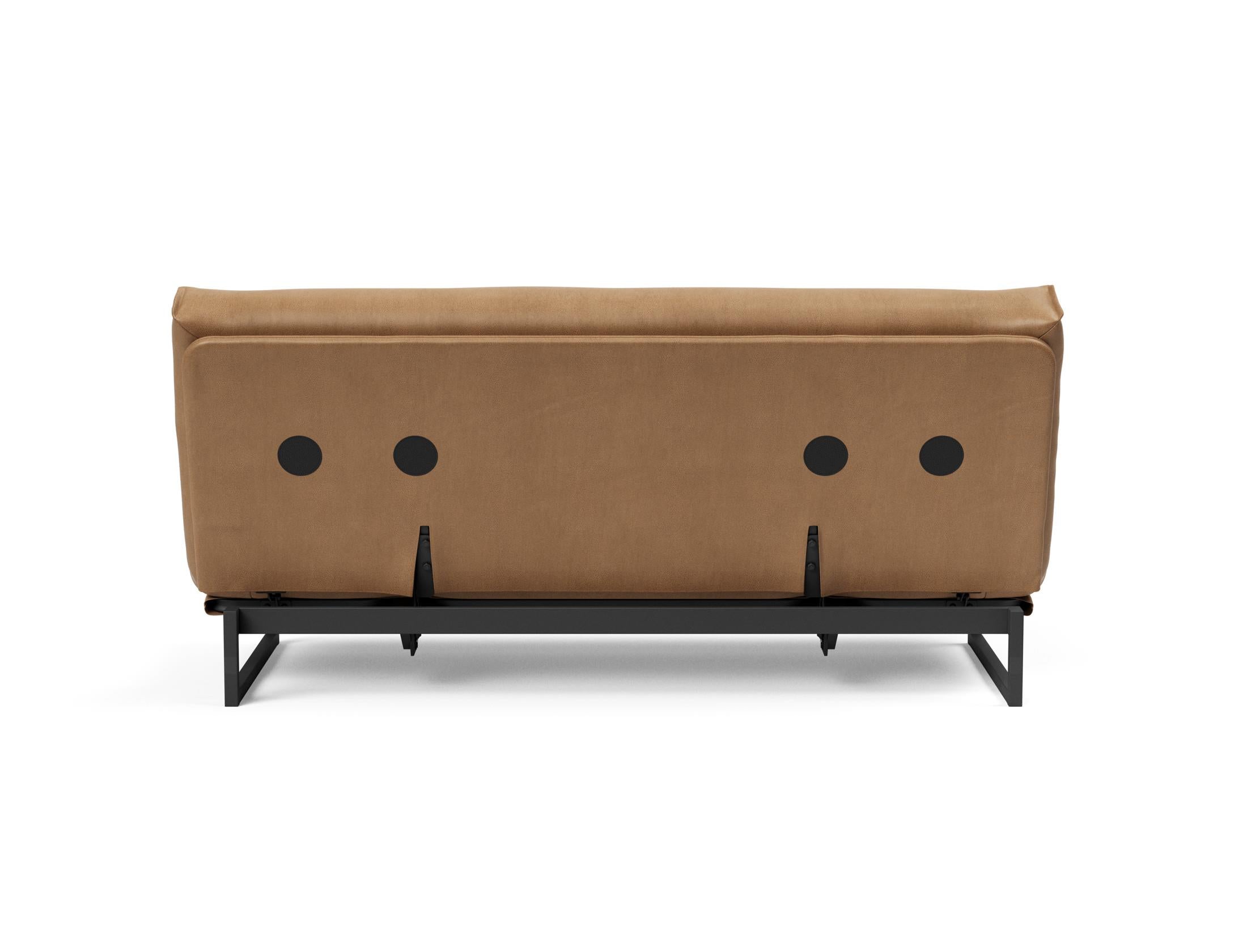 Fraction 140 Bettsofa Nordic: Elegantes Design mit Soft Spring Bezug. Perfekt für gemütliche Abende und als praktische Schlafgelegenheit.