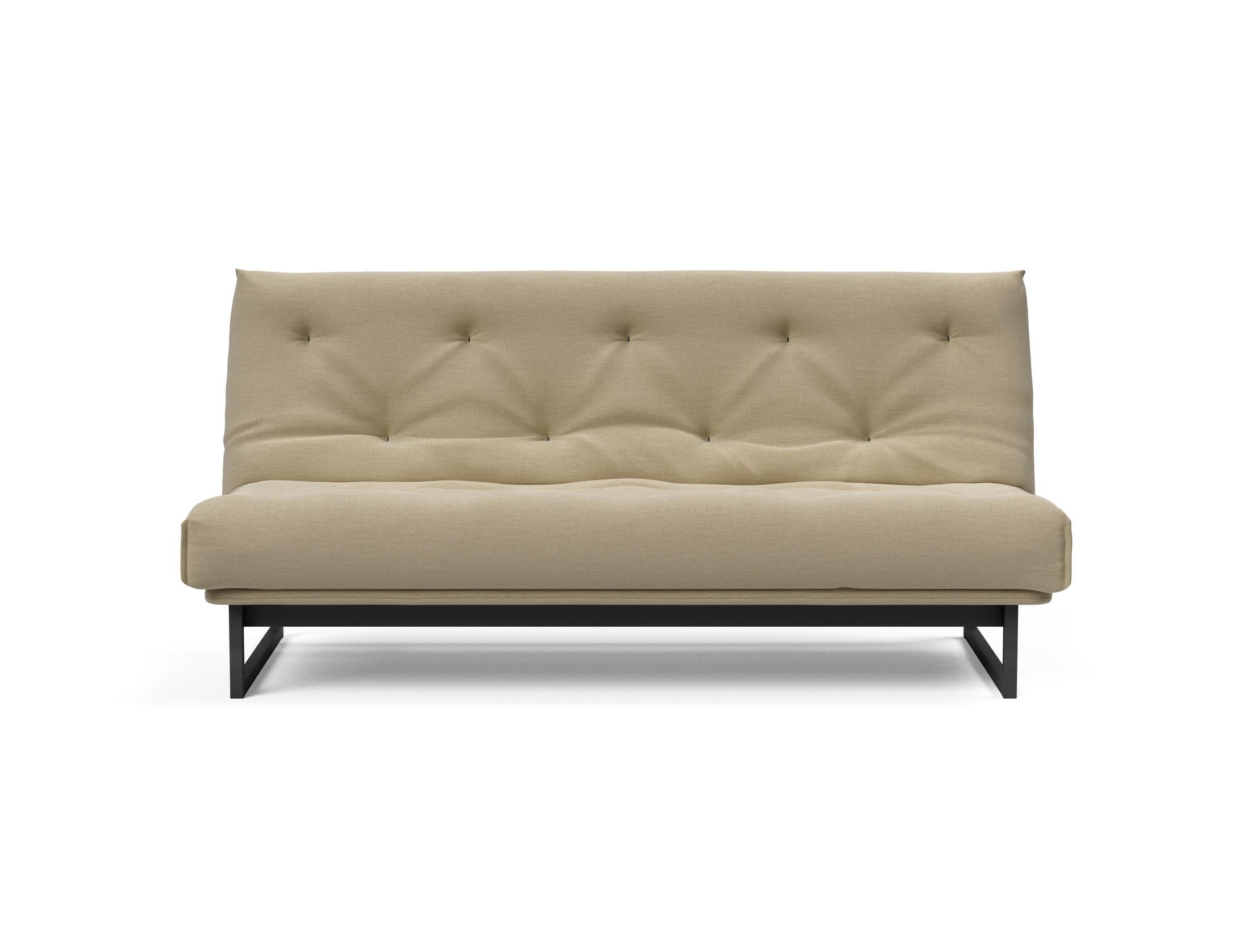 Fraction 140 Bettsofa Nordic: Elegantes Design mit Soft Spring Bezug. Perfekt für gemütliche Abende und als praktische Schlafgelegenheit.