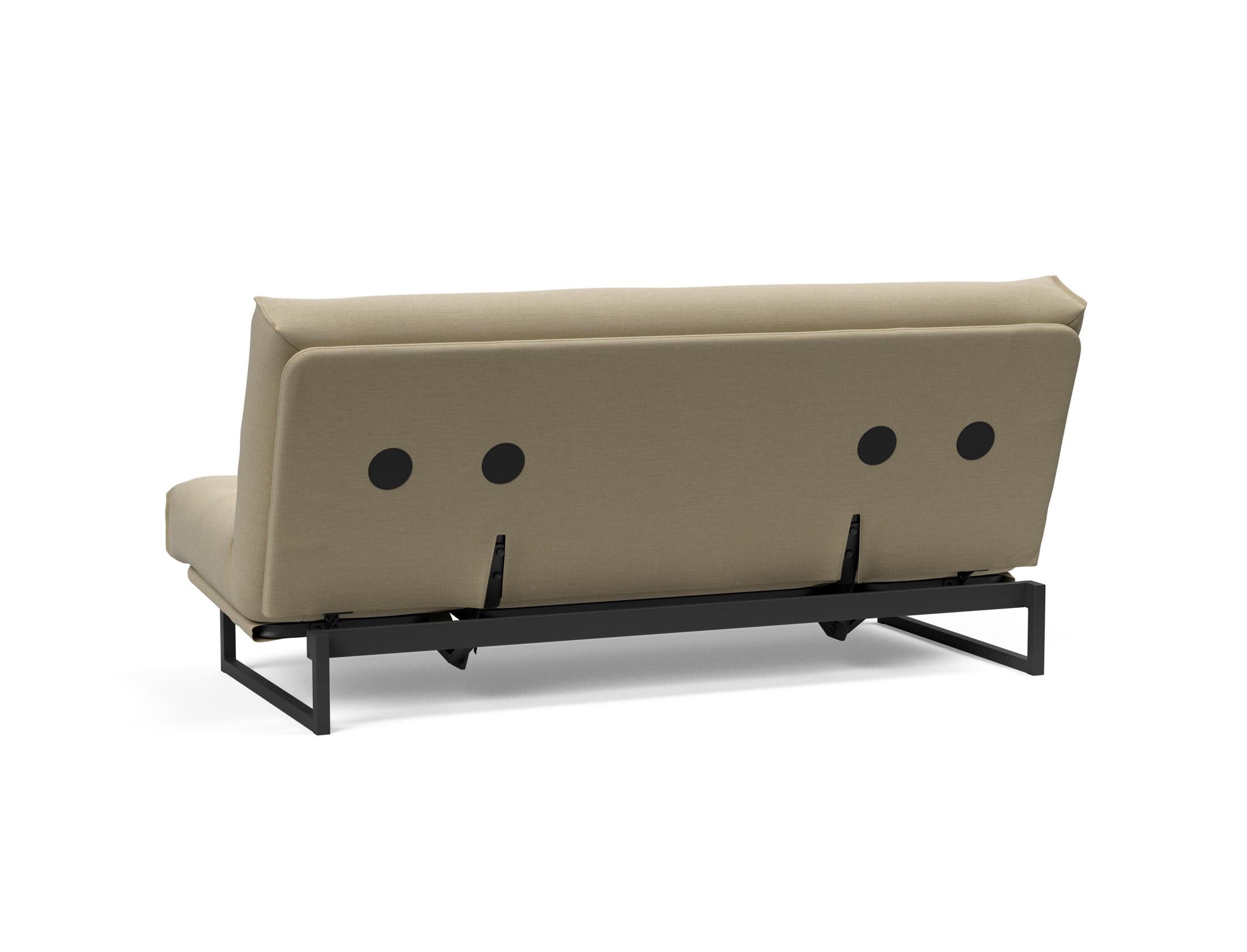 Fraction 140 Bettsofa Nordic: Elegantes Design mit Soft Spring Bezug. Perfekt für gemütliche Abende und als praktische Schlafgelegenheit.