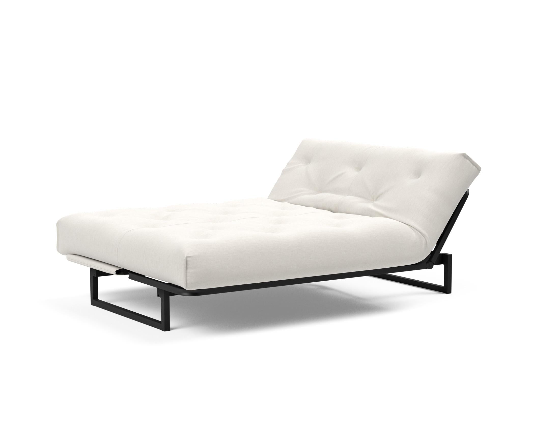 Fraction 140 Bettsofa Nordic Soft Spring: elegantes skandinavisches Design, ideal für kleine Räume, vereint Komfort und Funktionalität für erholsame Nächte.