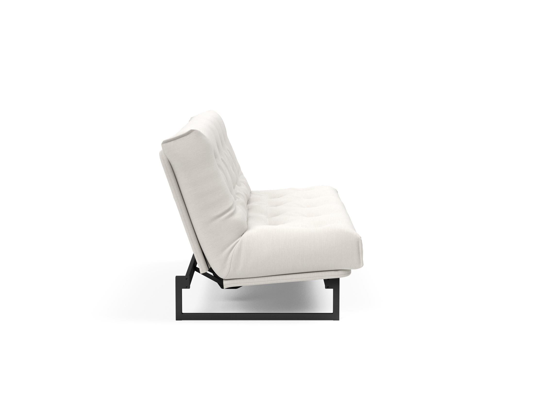 Fraction 140 Bettsofa Nordic: Elegantes Design mit Soft Spring Bezug. Perfekt für gemütliche Abende und als praktische Schlafgelegenheit.