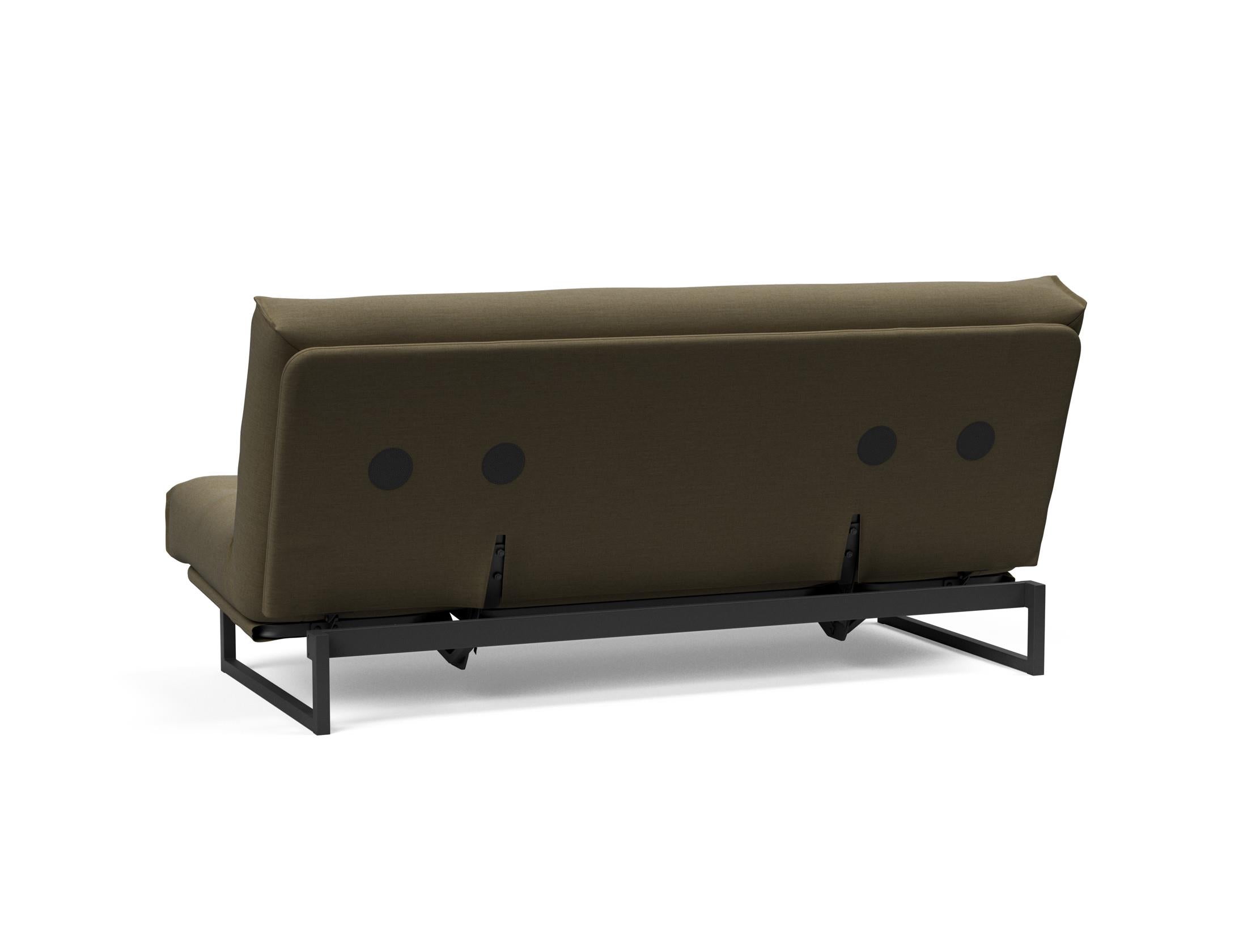 Fraction 140 Bettsofa Nordic: Elegantes Design mit Soft Spring Bezug. Perfekt für gemütliche Abende und als praktische Schlafgelegenheit.