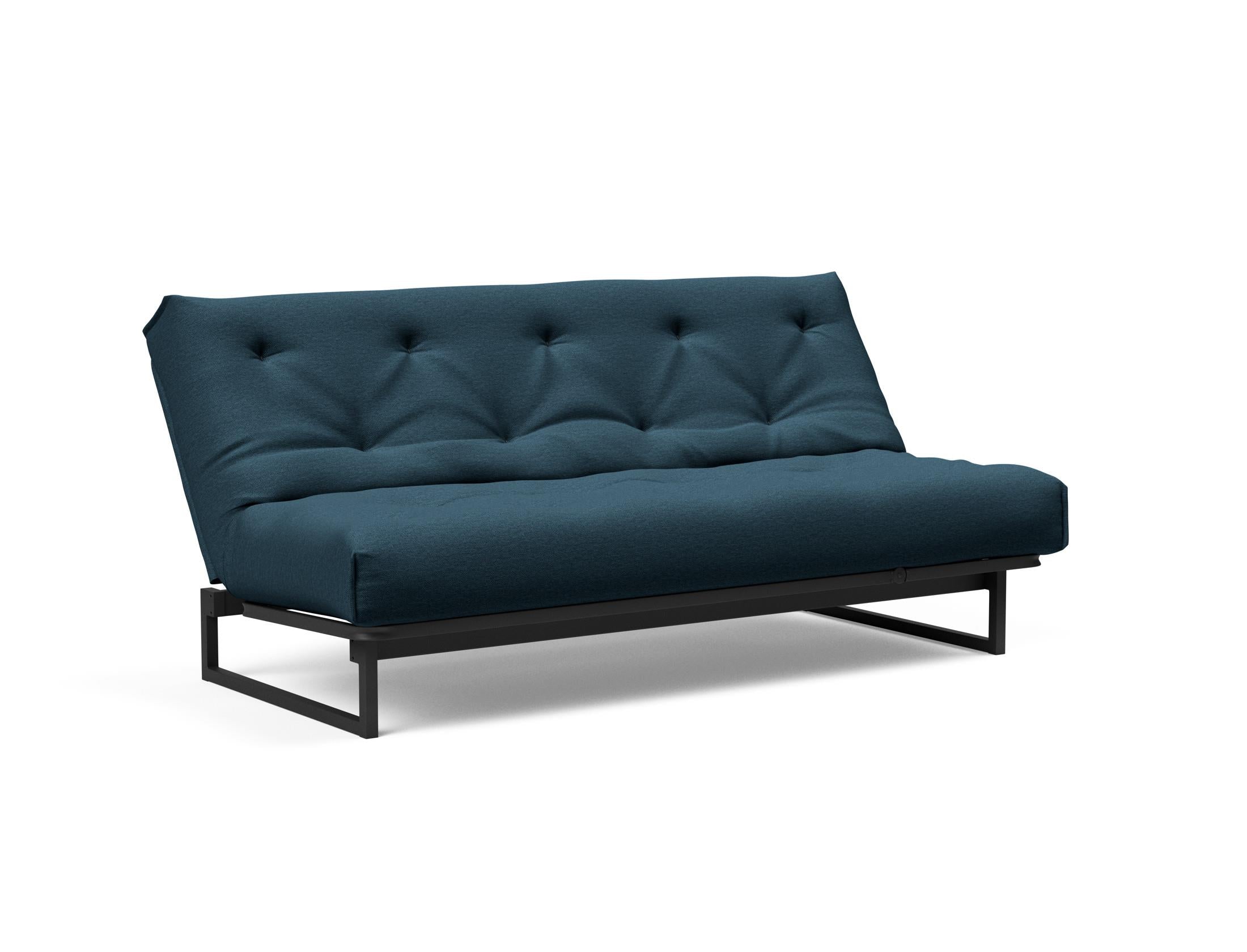 Fraction 140 Bettsofa Nordic Soft Spring: modernes skandinavisches Sofa, perfekt für kompakte Wohnräume, bietet stilvollen Komfort und praktische Schlaflösung.