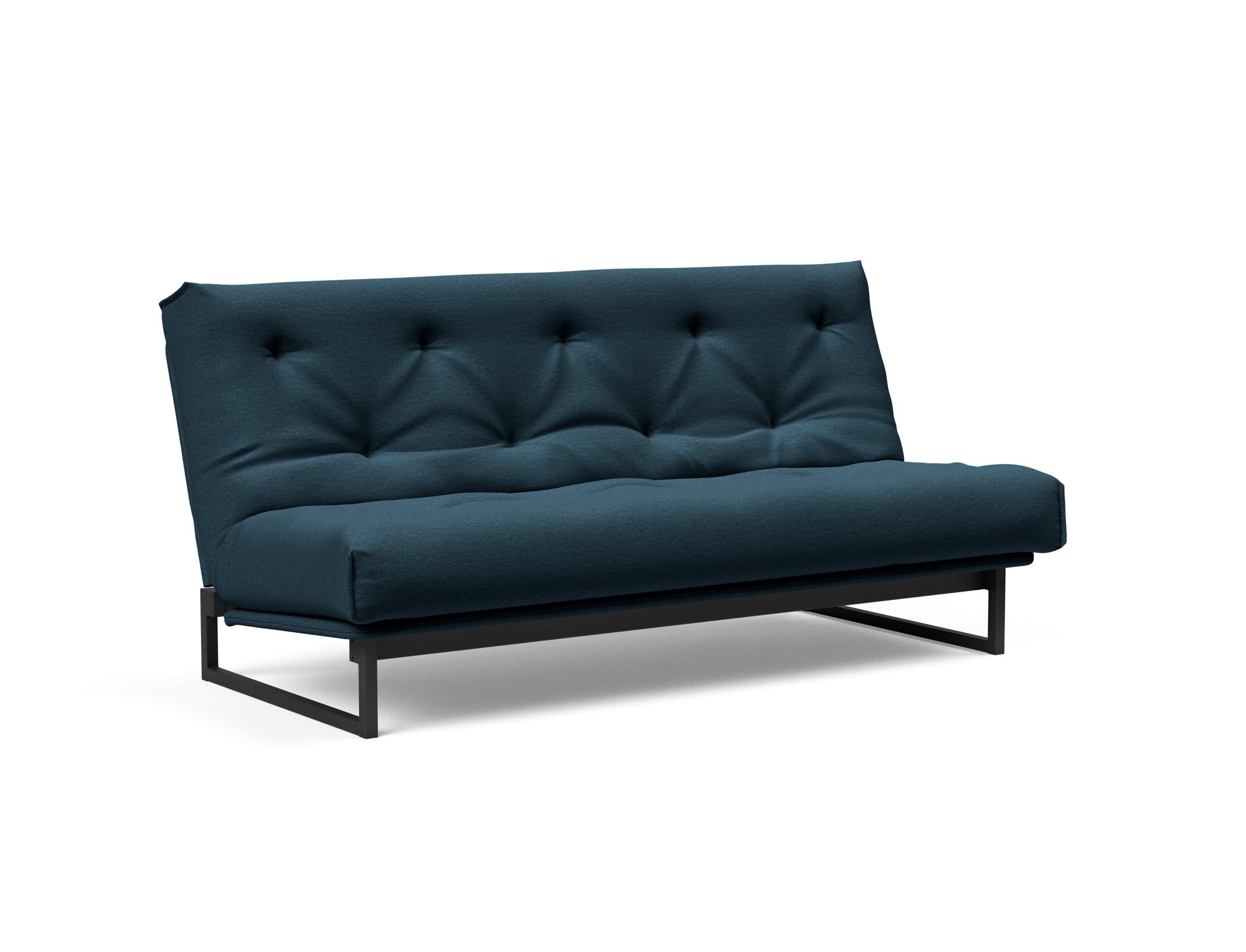 Fraction 140 Bettsofa Nordic: Stilvolles Sofa mit Soft Spring Bezug. Ideal für entspannte Stunden und als komfortable Schlaflösung.