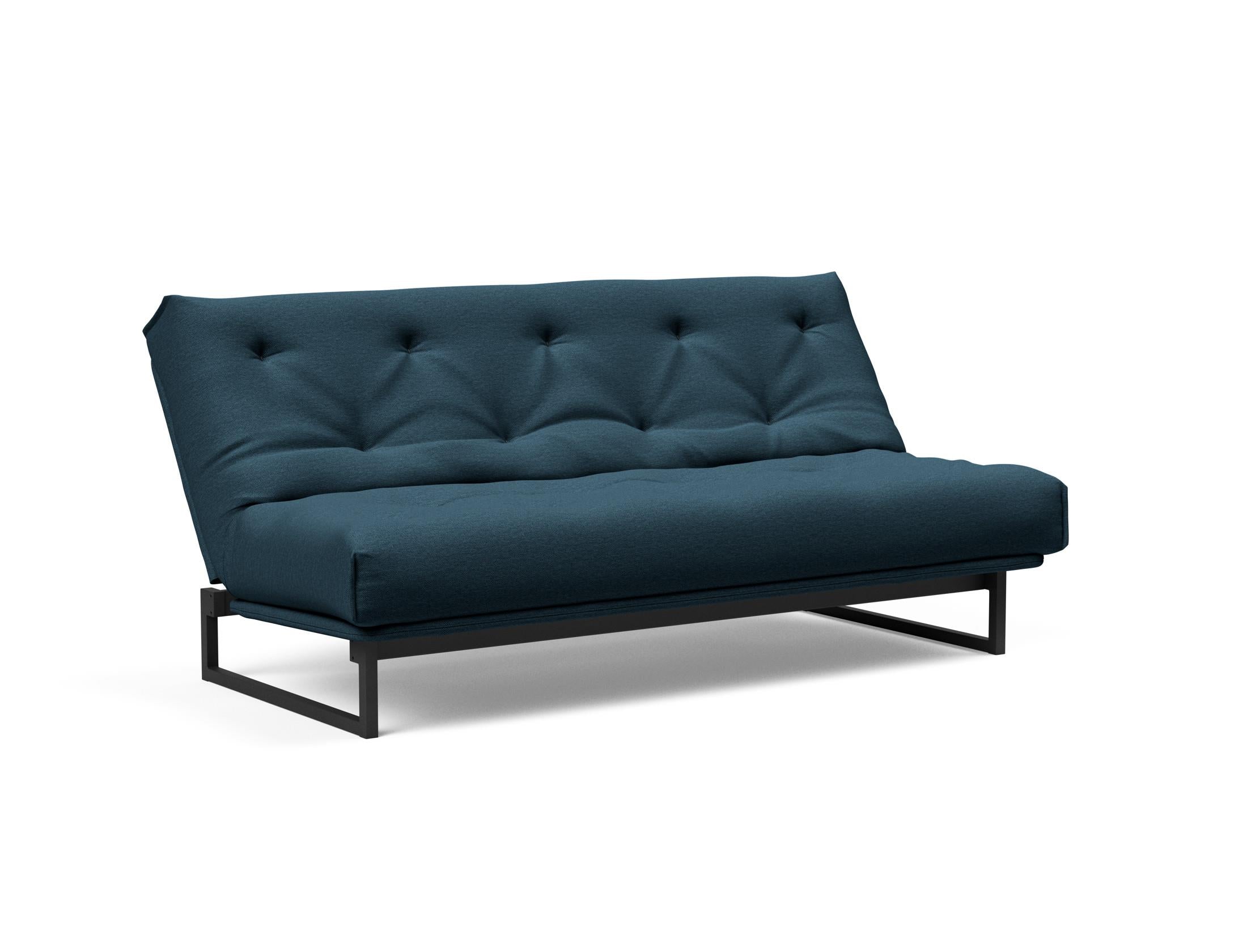 Fraction 140 Bettsofa Nordic: Stilvolles Sofa mit Soft Spring Bezug. Ideal für entspannte Stunden und als komfortable Schlaflösung.
