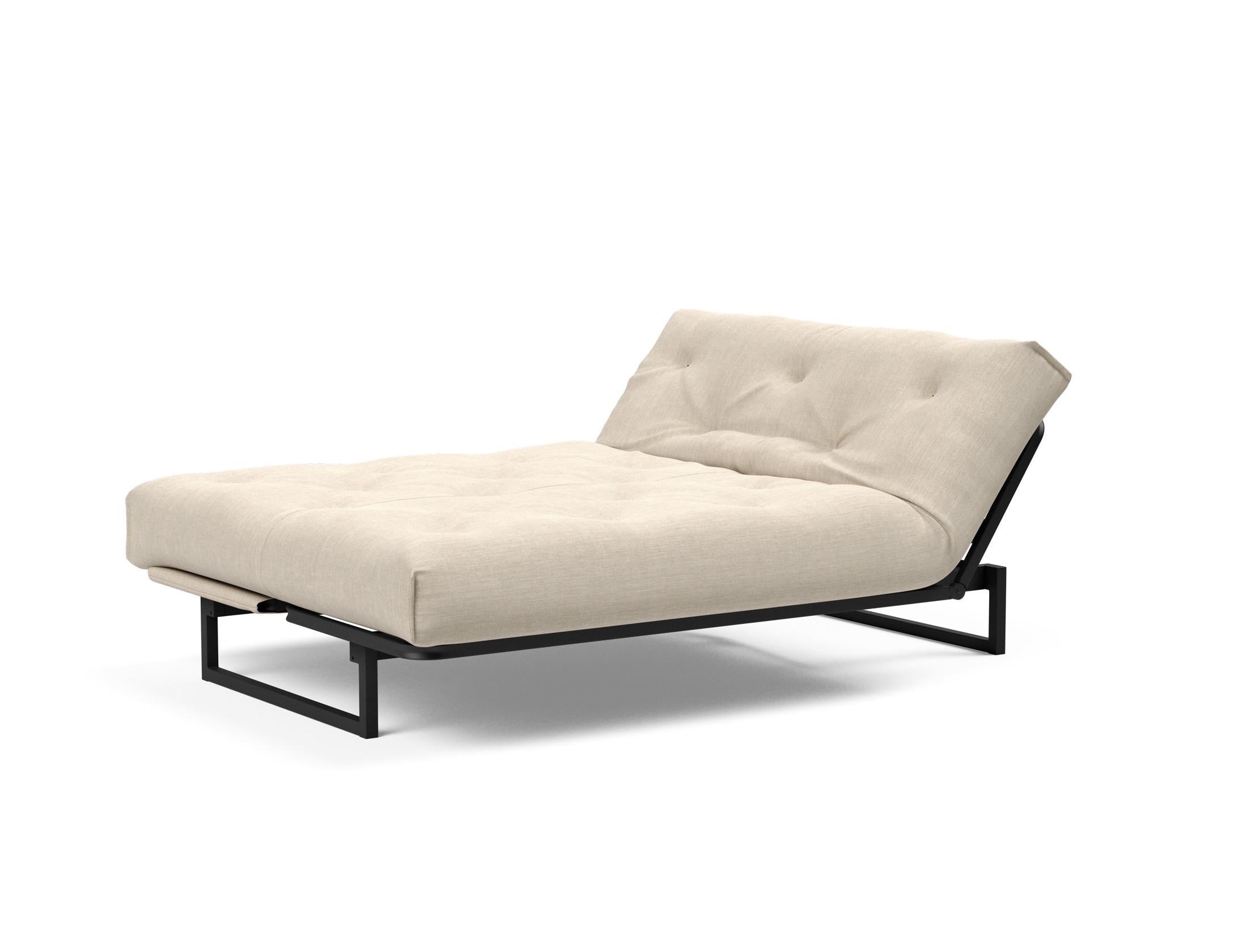 Fraction 140 Bettsofa Nordic Soft Spring: elegantes skandinavisches Design, ideal für kleine Räume, vereint Komfort und Funktionalität für erholsame Nächte.