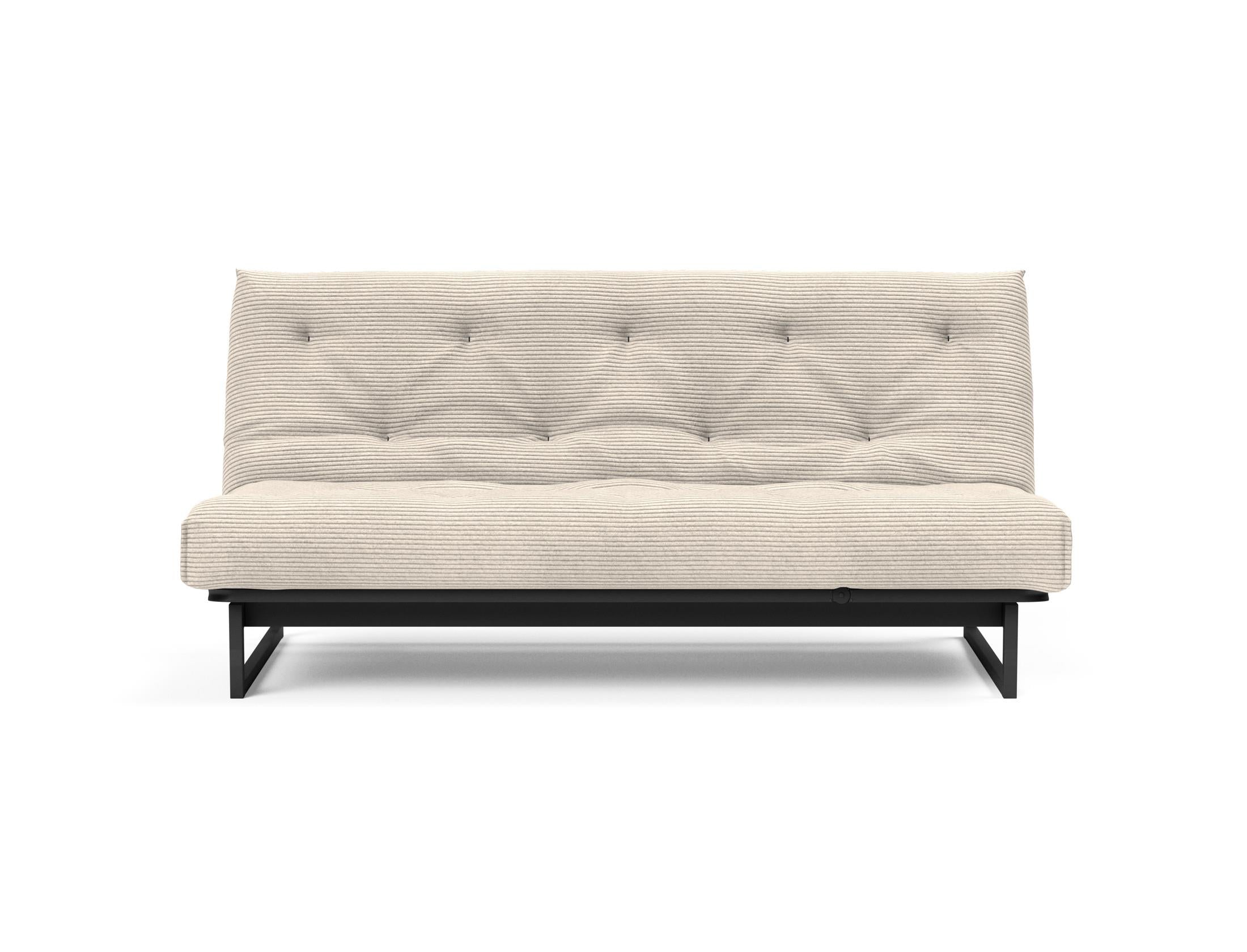 Fraction 140 Bettsofa Nordic: Elegantes Design mit Soft Spring Bezug. Perfekt für gemütliche Abende und als praktische Schlafgelegenheit.