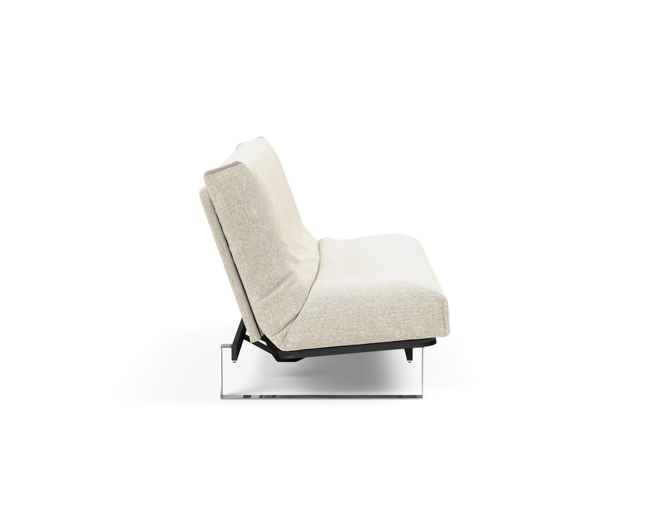 Erleben Sie das Minimum Bettsofa 140 Nordic Cover von Innovation Living: modernes skandinavisches Design, bequeme Soft Spring Matratze und flexible Einsatzmöglichkeiten.