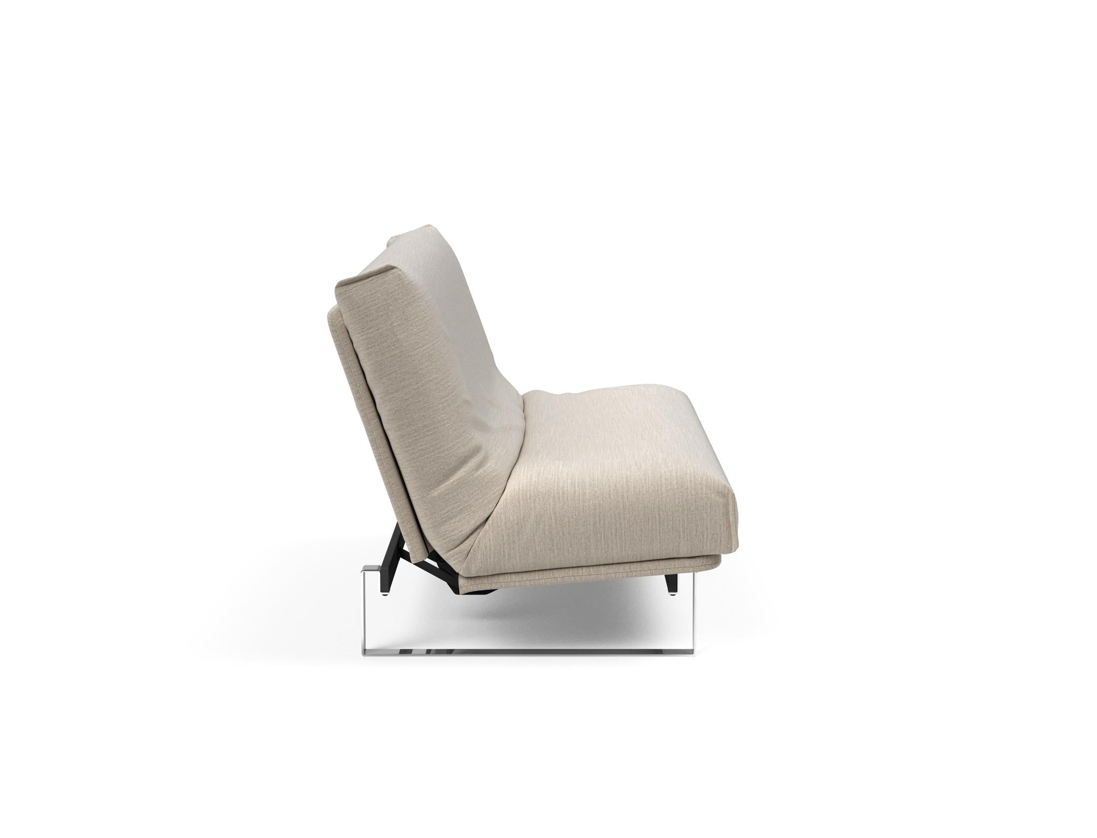 Entdecken Sie das Minimum Bettsofa 140 Nordic Cover von Innovation Living – elegant, platzsparend und perfekt für moderne Wohnkonzepte.