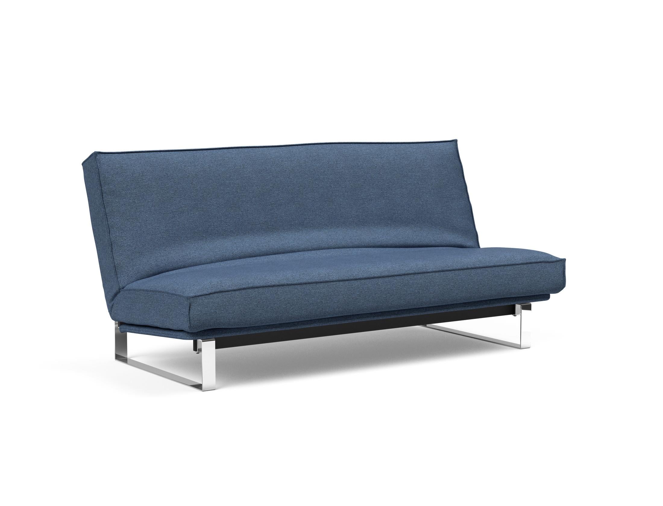 Entdecken Sie das Minimum Bettsofa 140 Sharp Plus Cover von Innovation Living – elegant, funktional und mit hochwertiger Soft Spring Polsterung für erholsame Nächte.
