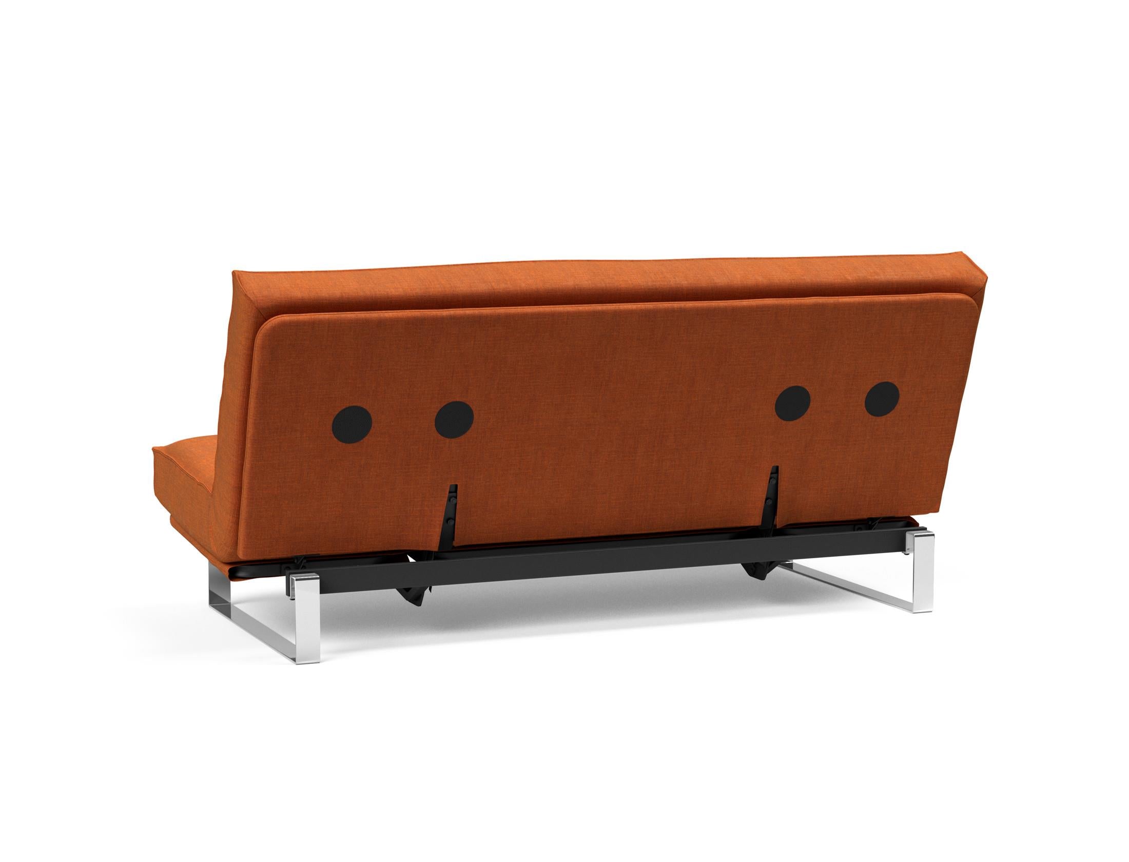 Erleben Sie das Minimum Bettsofa 140 Sharp Plus Cover von Innovation Living – stilvoll, vielseitig und mit bequemer Soft Spring Polsterung für besten Schlafkomfort.