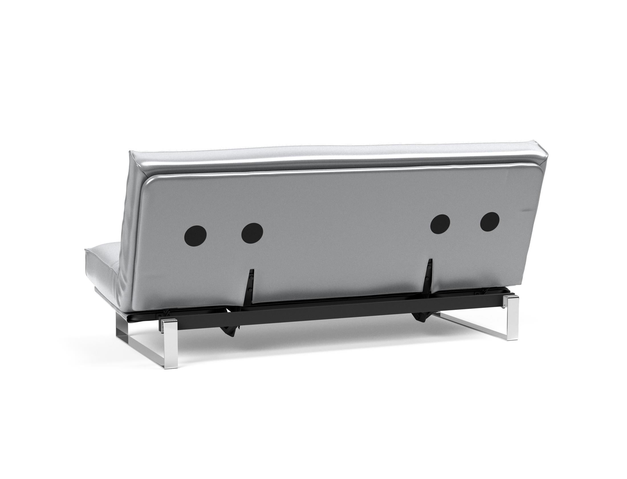 Erleben Sie das Minimum Bettsofa 140 Sharp Plus Cover von Innovation Living – stilvoll, vielseitig und mit bequemer Soft Spring Polsterung für besten Schlafkomfort.
