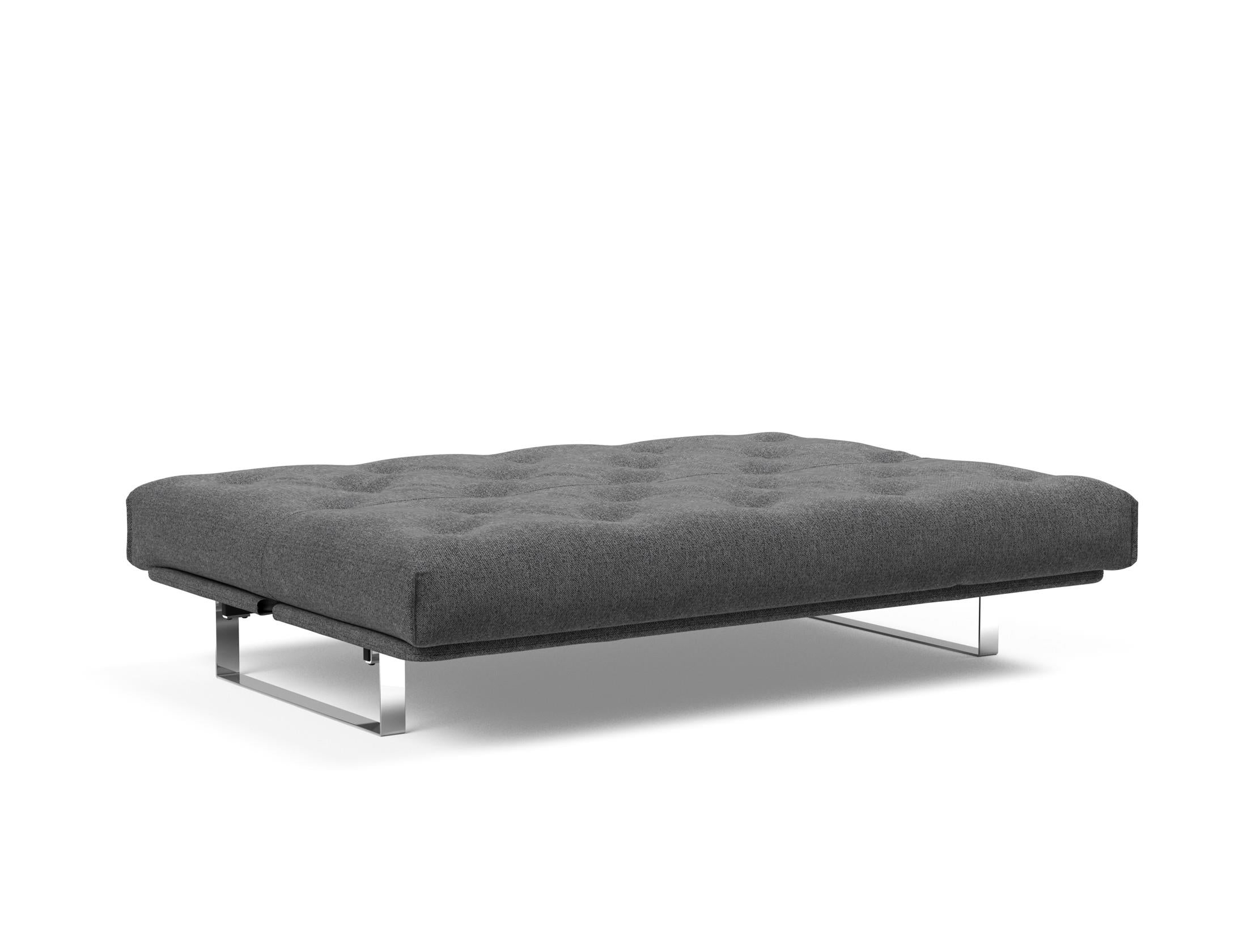 Entdecken Sie das Minimum Bettsofa 140 Nordic von Innovation Living: stilvolles Design, komfortable Soft Spring Matratze, perfekt für kompakte Wohnräume.