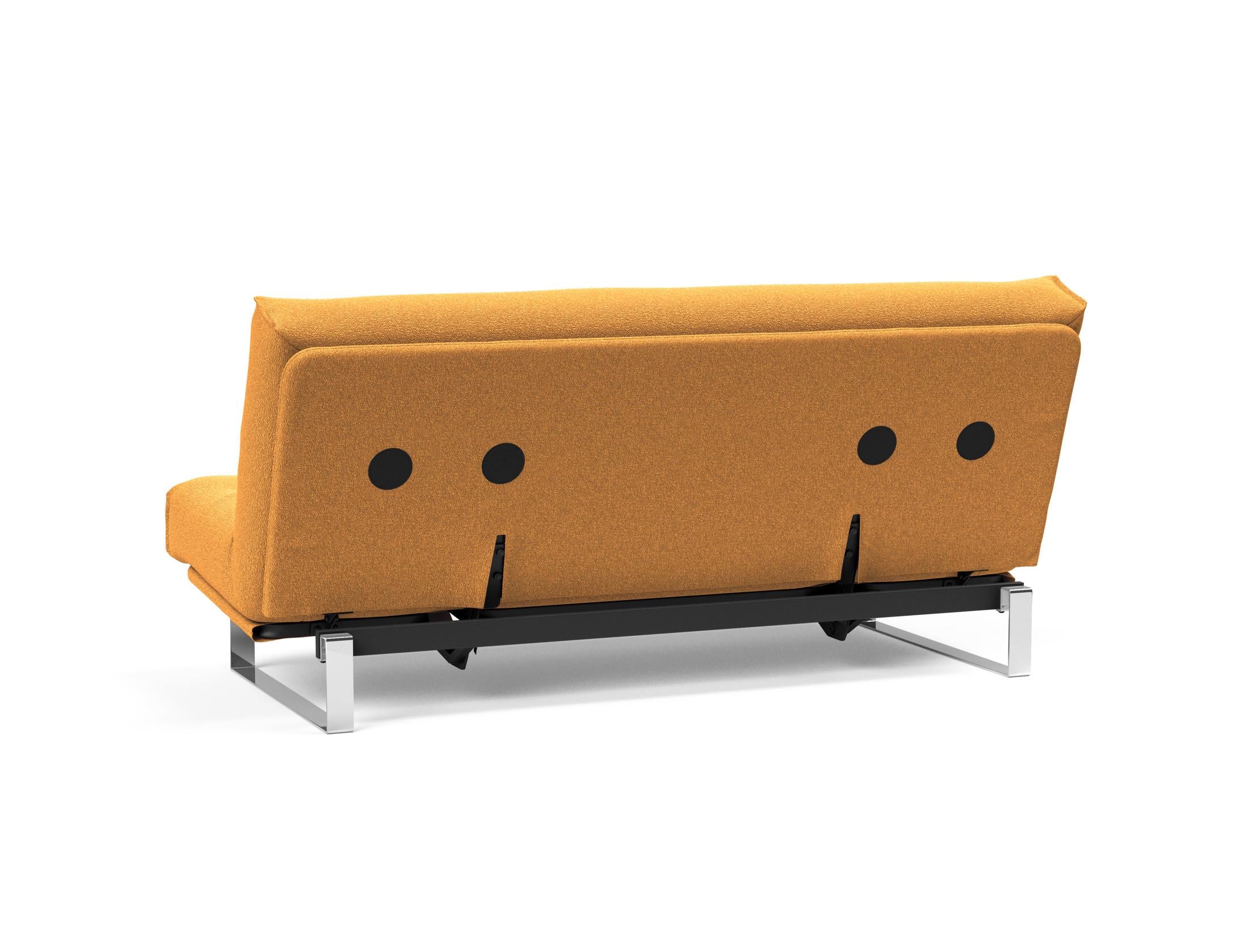 Erleben Sie das Minimum Bettsofa 140 Nordic von Innovation Living: elegantes Design, bequeme Soft Spring Matratze, ideal für kleine Räume.