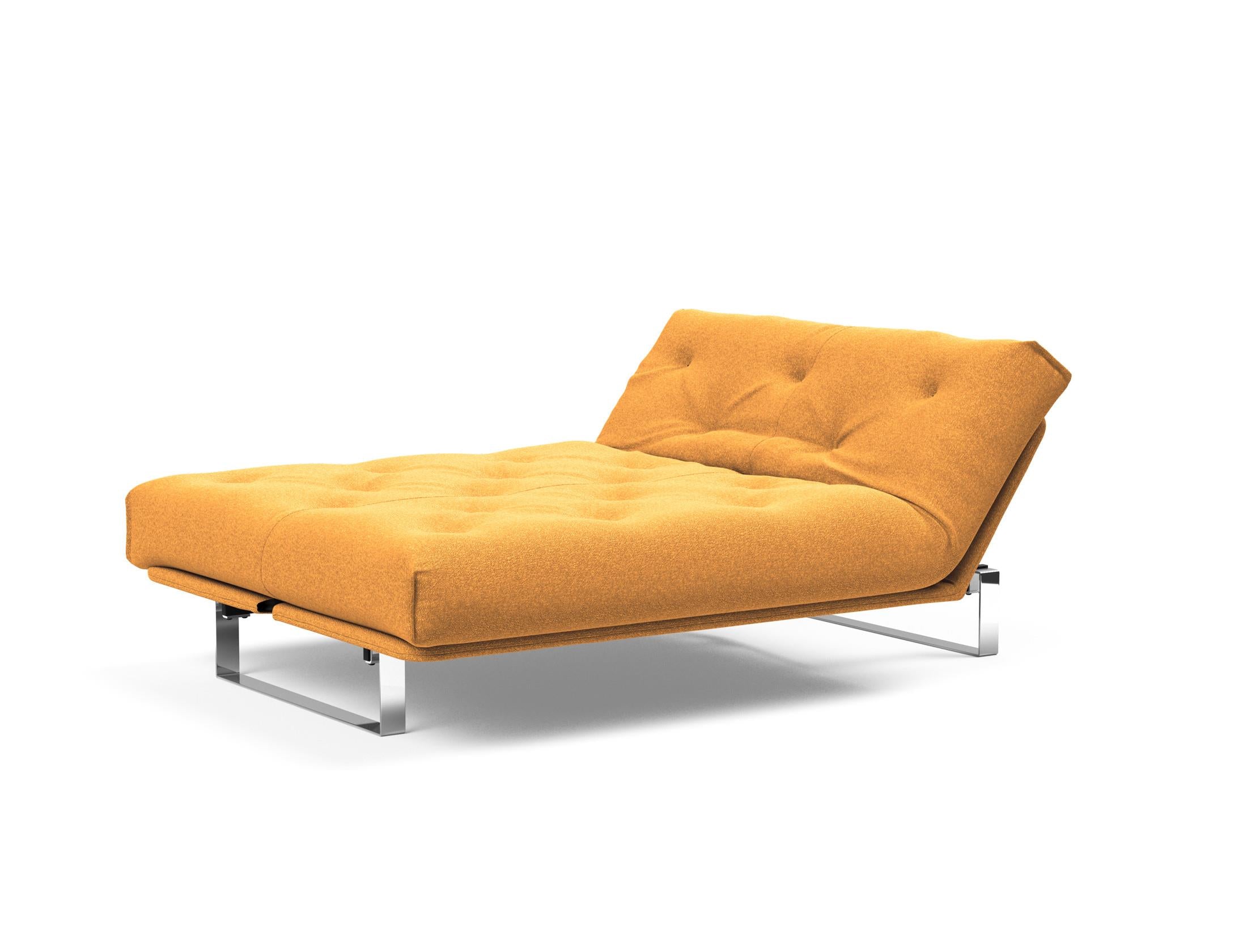 Erleben Sie das Minimum Bettsofa 140 Nordic von Innovation Living: elegantes Design, bequeme Soft Spring Matratze, ideal für kleine Räume.