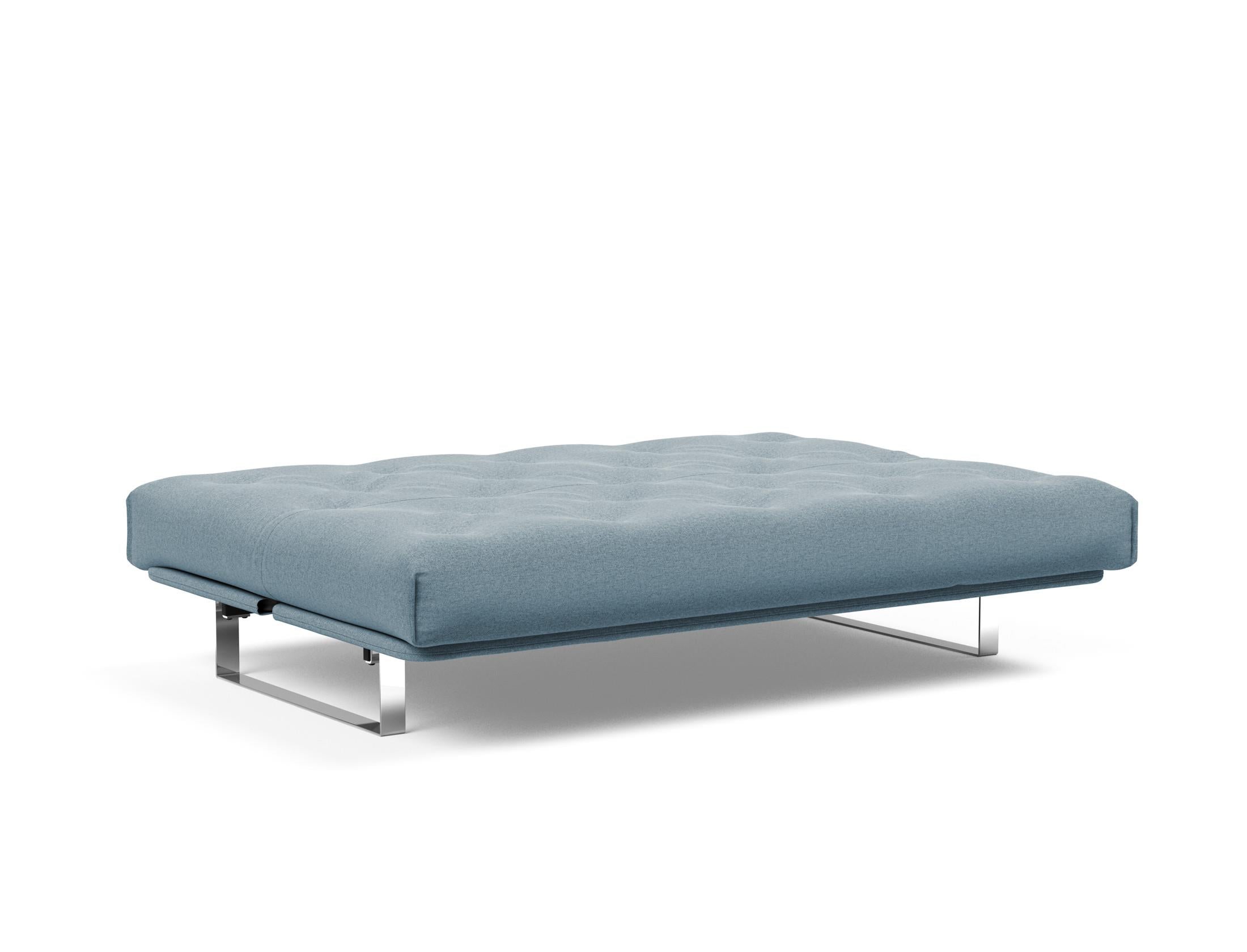 Entdecken Sie das Minimum Bettsofa 140 Nordic von Innovation Living: stilvolles Design, komfortable Soft Spring Matratze, perfekt für kompakte Wohnräume.