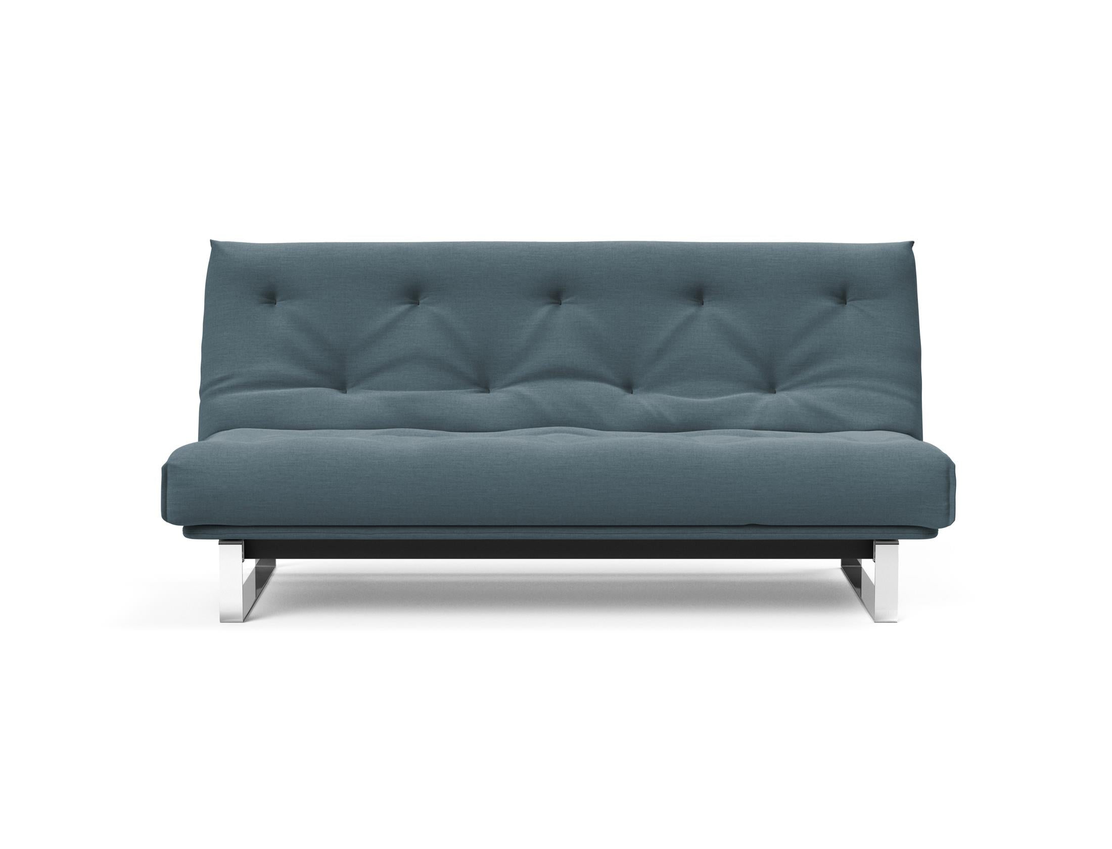 Entdecken Sie das Minimum Bettsofa 140 Nordic von Innovation Living: stilvolles Design, komfortable Soft Spring Matratze, perfekt für kompakte Wohnräume.
