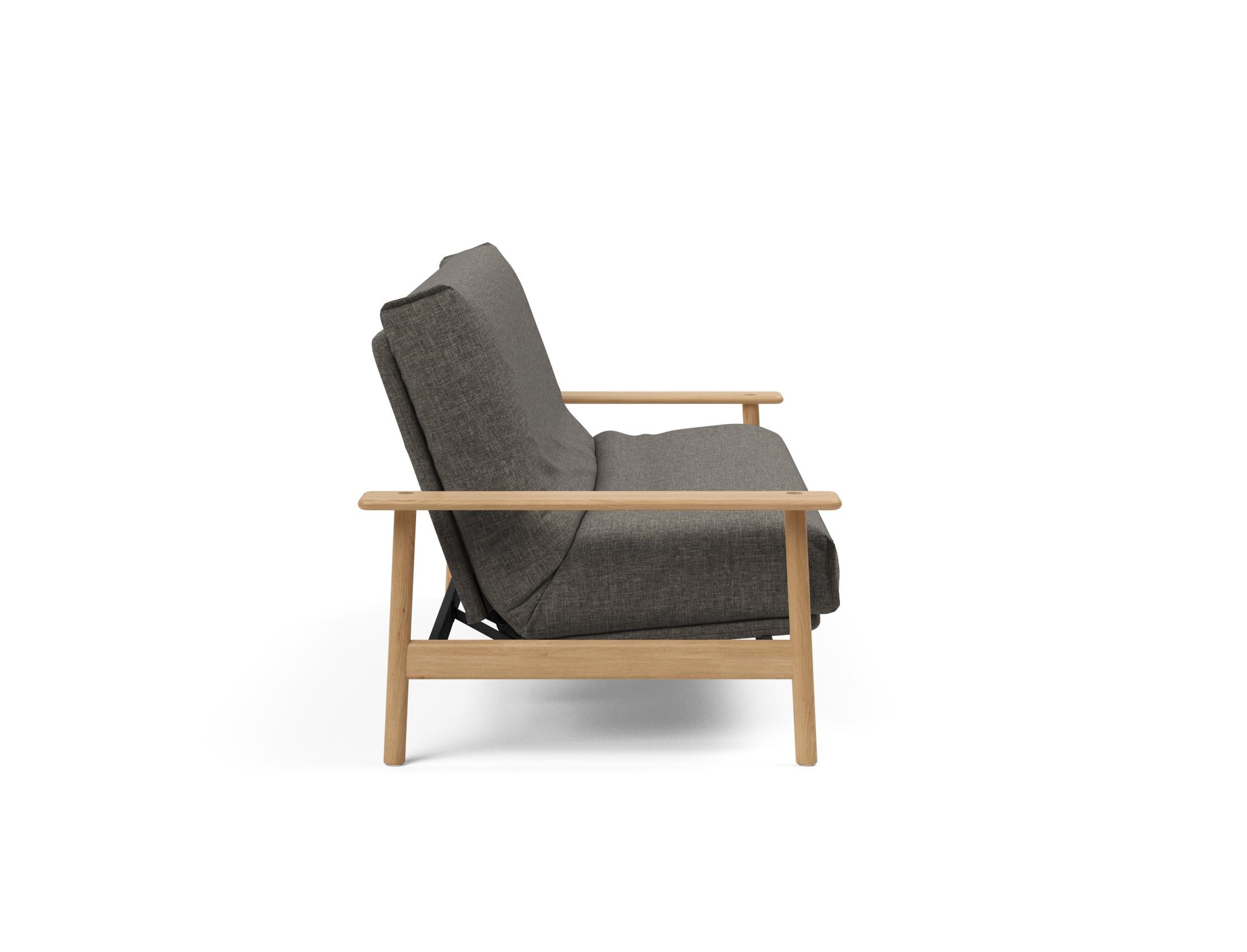 Entdecken Sie das Balder Bettsofa 140 Nordic Cover: stilvolles Design, hochwertige Soft Spring Matratze, ideal für vielseitige Wohnräume.