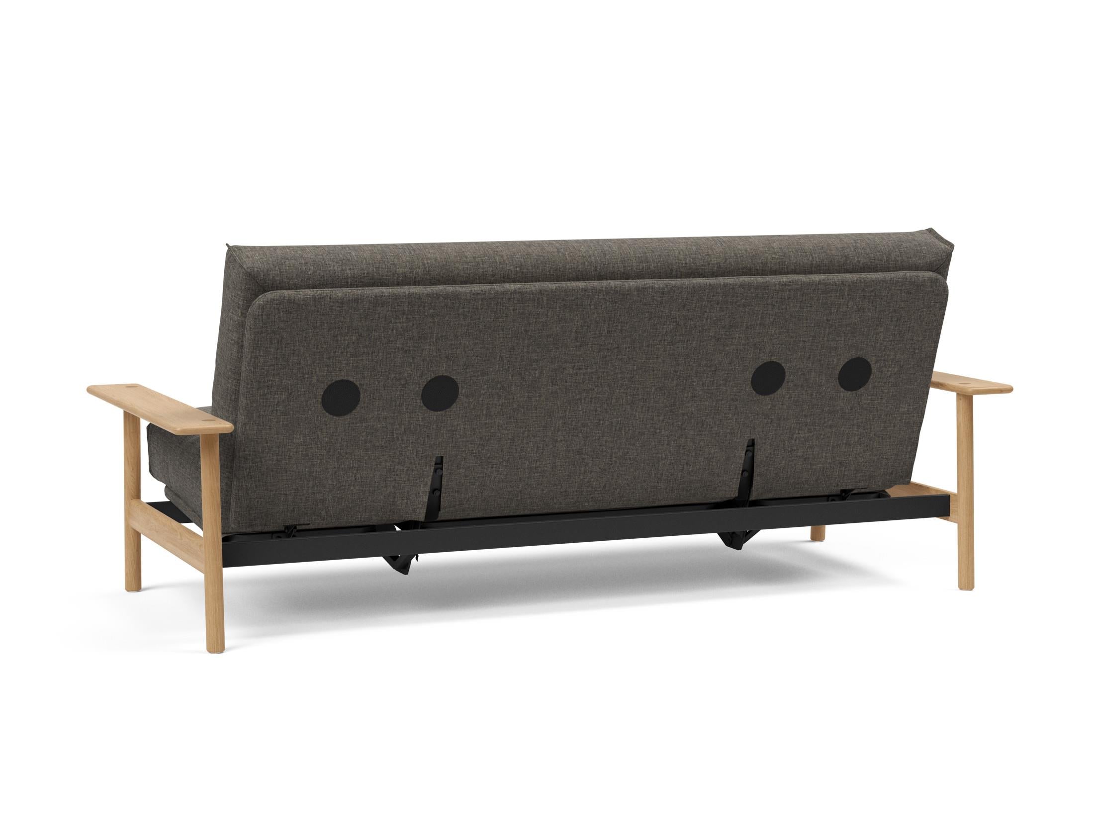 Entdecken Sie das Balder Bettsofa 140 Nordic Cover: stilvolles Design, hochwertige Soft Spring Matratze, ideal für vielseitige Wohnräume.