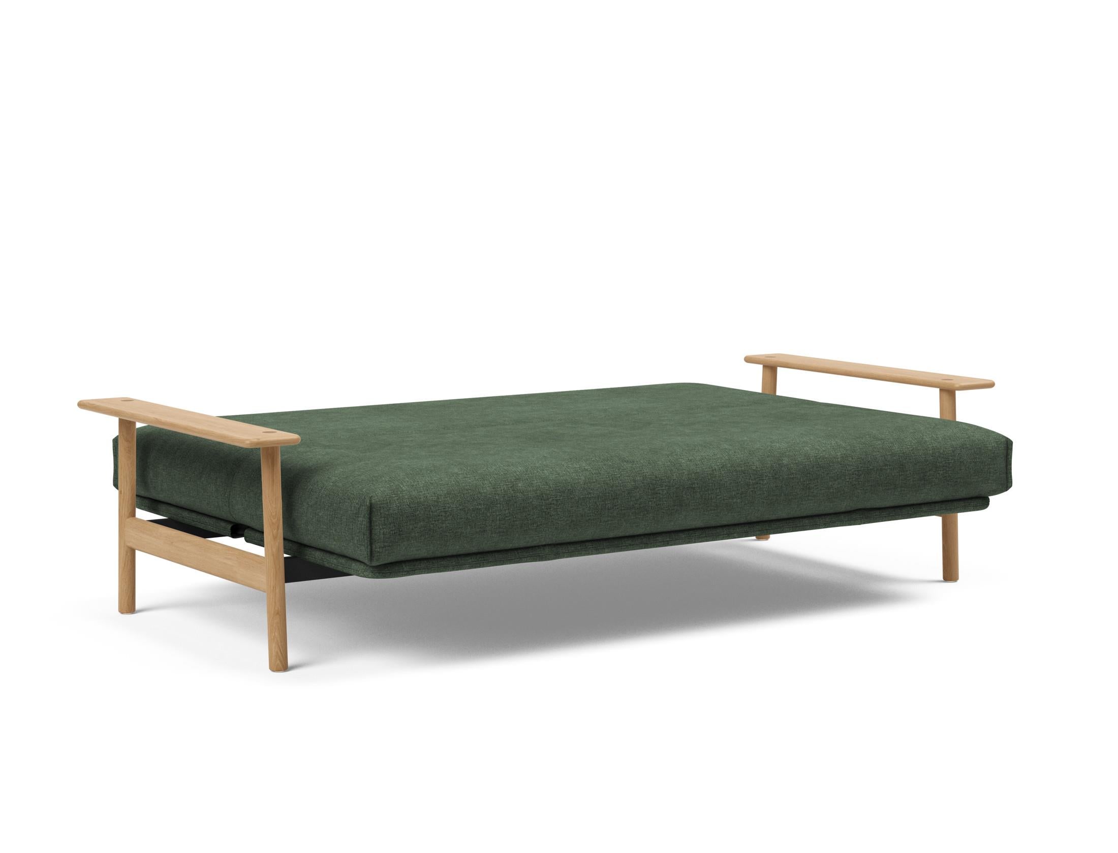 Erleben Sie das Balder Bettsofa 140 Nordic Cover: modernes Design, bequeme Soft Spring Matratze, perfekt für flexible Wohnlösungen.