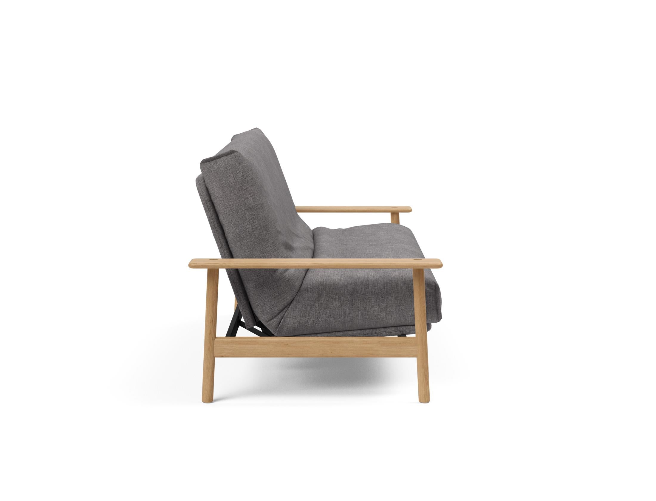 Entdecken Sie das Balder Bettsofa 140 Nordic Cover: stilvolles Design, hochwertige Soft Spring Matratze, ideal für vielseitige Wohnräume.