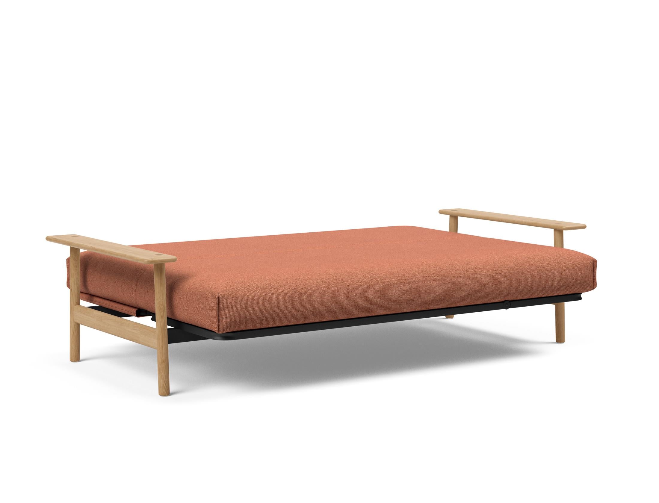 Erleben Sie das Balder Bettsofa 140 Nordic Cover: modernes Design, bequeme Soft Spring Matratze, perfekt für flexible Wohnlösungen.