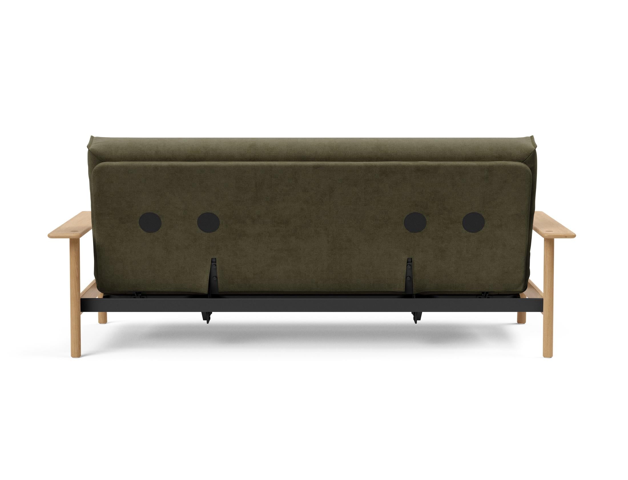 Erleben Sie das Balder Bettsofa 140 Nordic Cover: modernes Design, bequeme Soft Spring Matratze, perfekt für flexible Wohnlösungen.