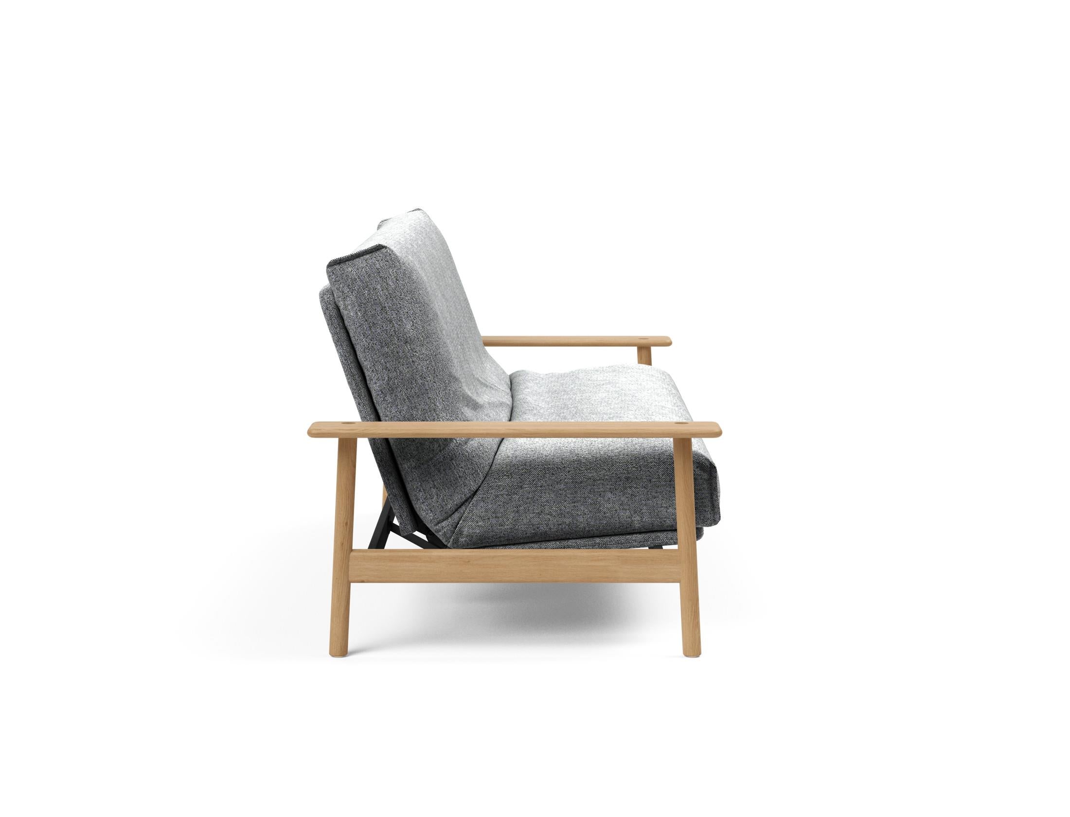 Entdecken Sie das Balder Bettsofa 140 Nordic Cover: stilvolles Design, hochwertige Soft Spring Matratze, ideal für vielseitige Wohnräume.