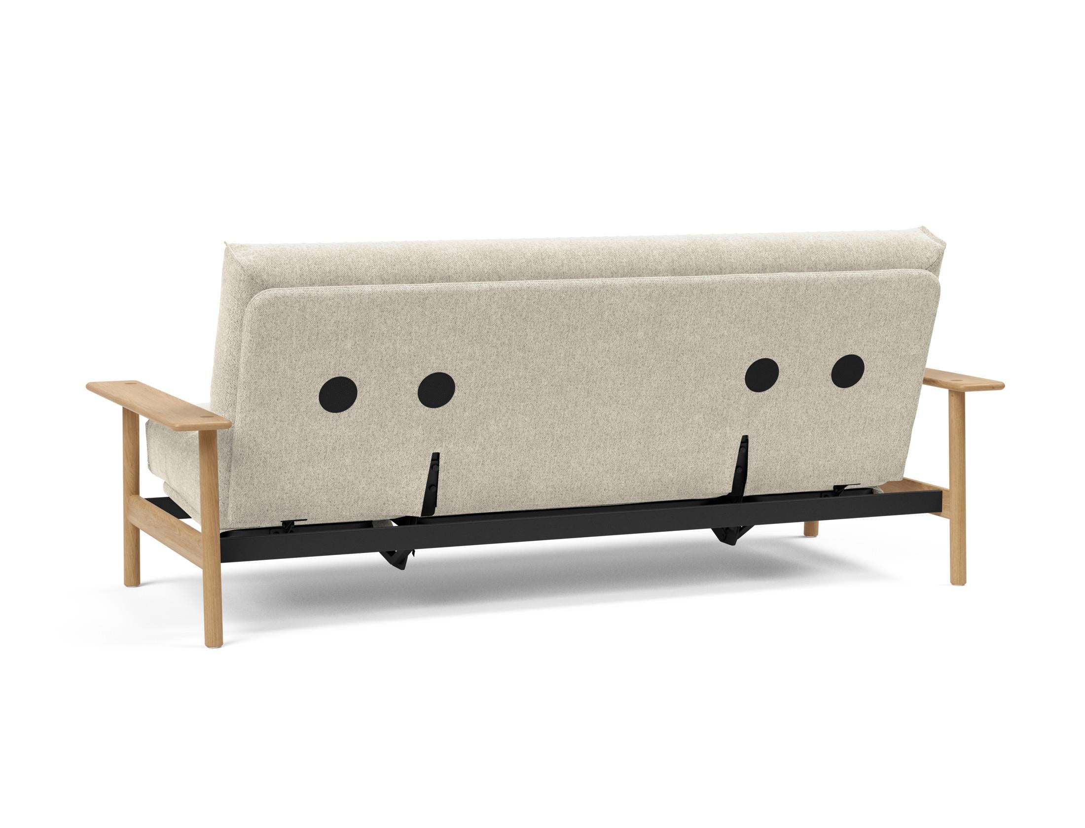 Entdecken Sie das Balder Bettsofa 140 Nordic Cover: stilvolles Design, hochwertige Soft Spring Matratze, ideal für vielseitige Wohnräume.