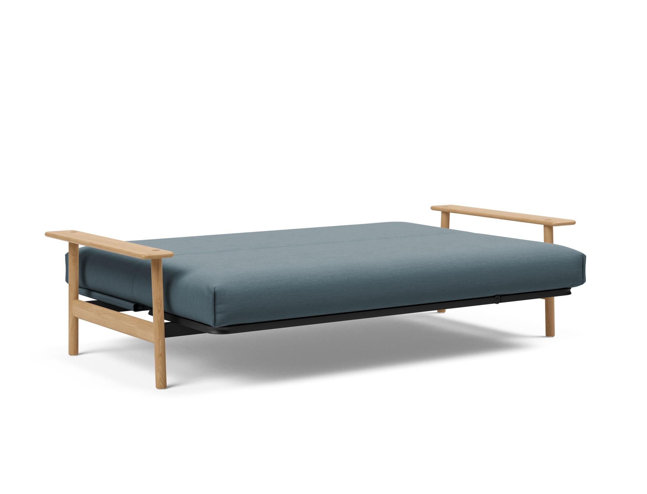 Erleben Sie das Balder Bettsofa 140 Nordic Cover Soft Spring von Innovation Living – eine perfekte Kombination aus modernem Stil und optimalem Schlafkomfort.
