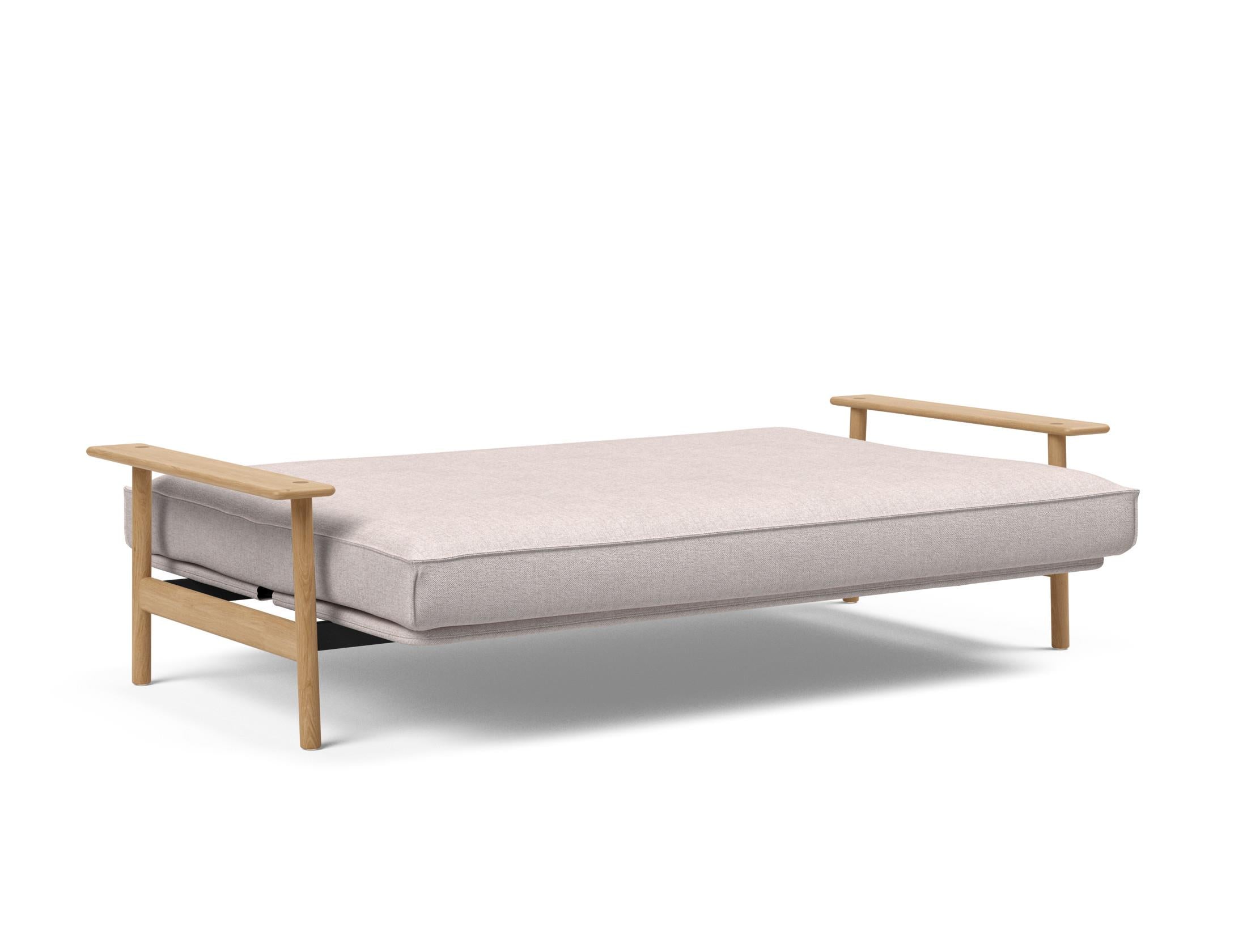 Erleben Sie das Balder Bettsofa 140 Sharp Plus Cover Soft Spring von Innovation Living – modernes Design, hervorragender Komfort und vielseitig einsetzbar.