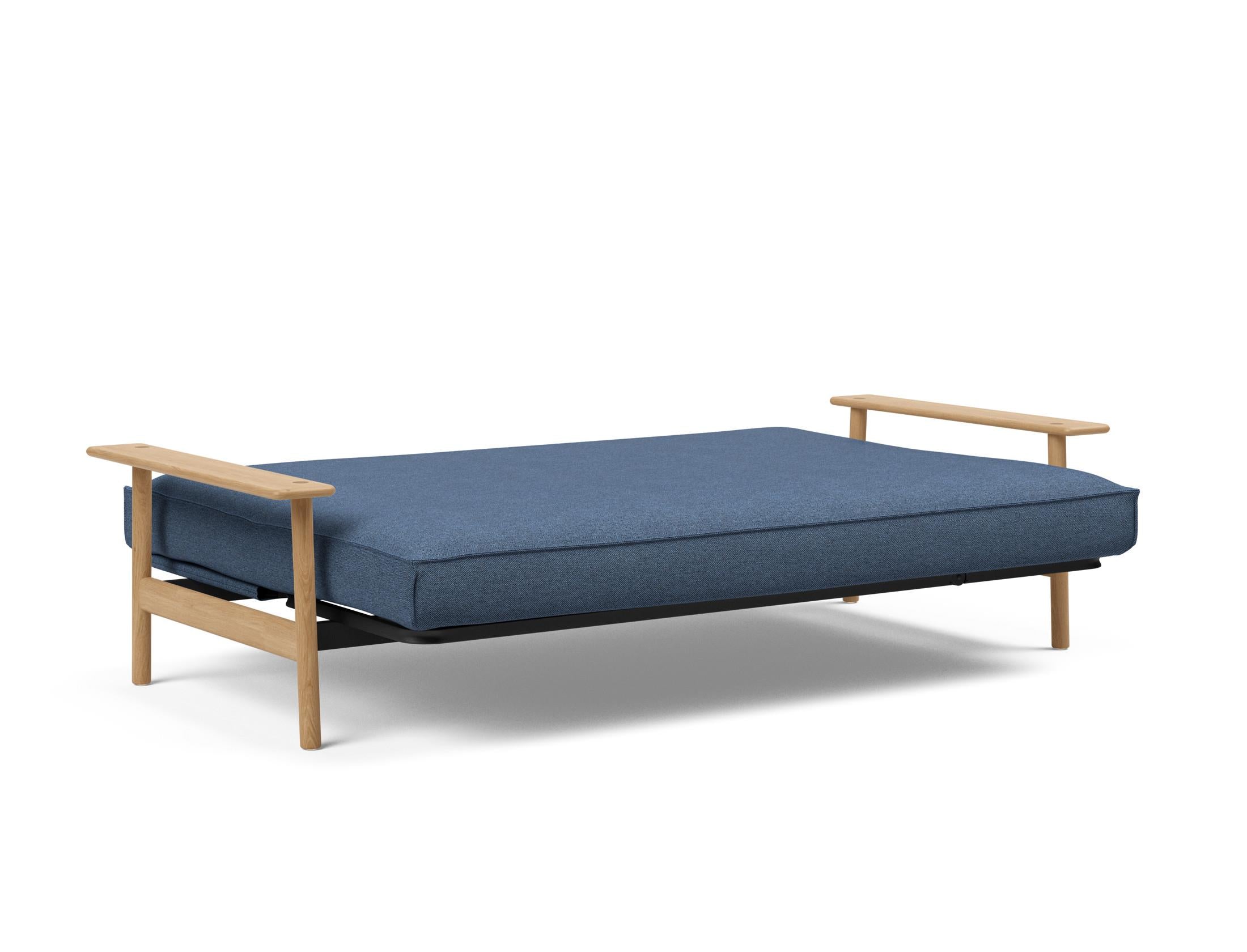 Erleben Sie das Balder Bettsofa 140 Sharp Plus Cover: Stilvolles Schlafsofa mit hochwertigem Soft Spring Bezug für höchsten Sitz- und Liegekomfort.