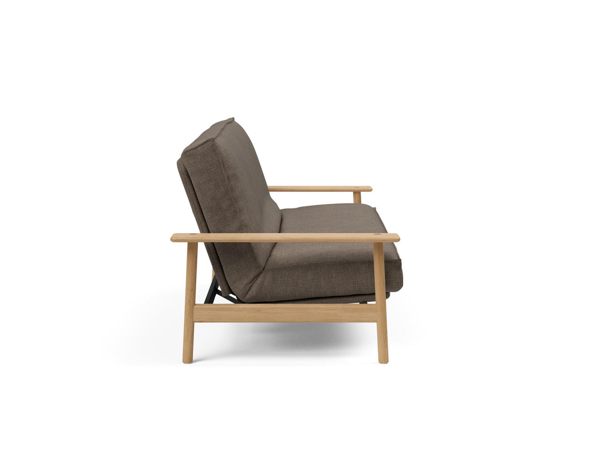 Balder Bettsofa 140 Sharp Plus Cover mit Gestellbezug Soft Spring in 411 Esina Cedar Brown präsentiert im Onlineshop von KAQTU Design AG. Bettsofa ist von Innovation Living