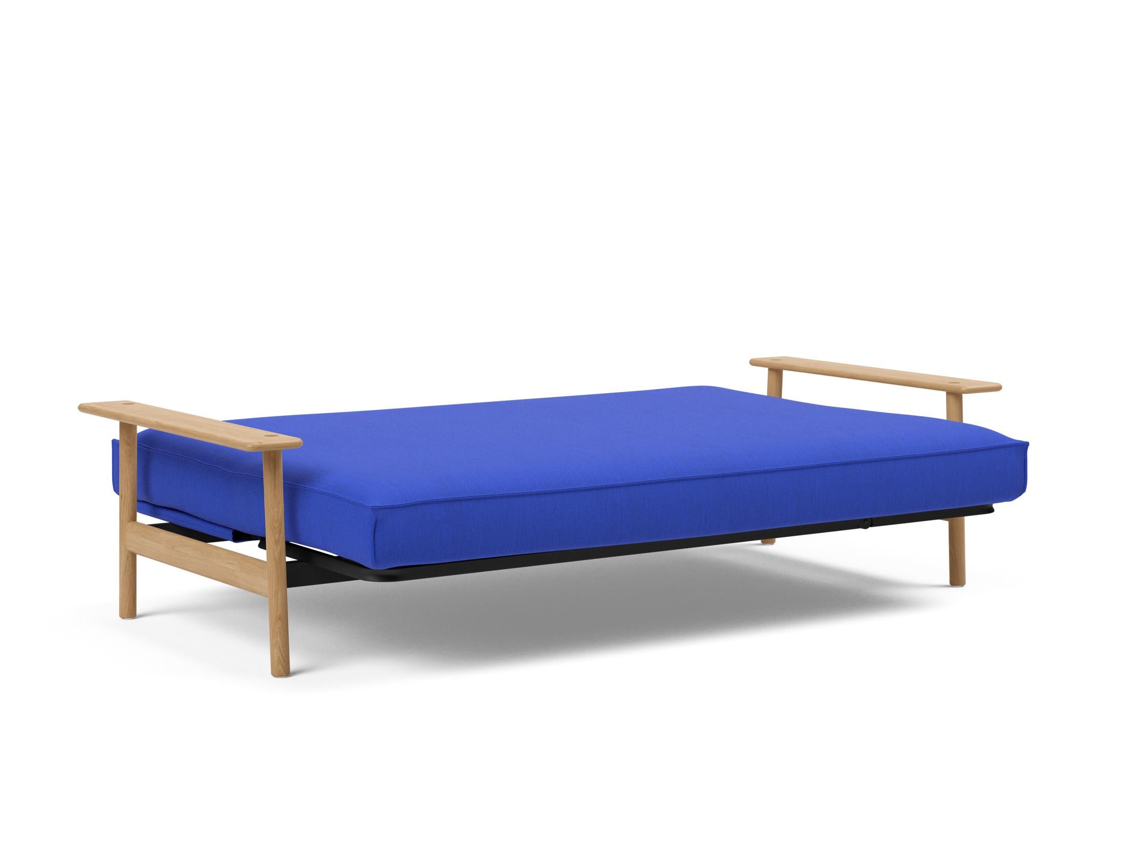 Erleben Sie das Balder Bettsofa 140 Sharp Plus Cover Soft Spring von Innovation Living – modernes Design, hervorragender Komfort und vielseitig einsetzbar.