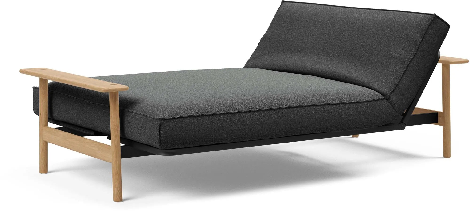 Erleben Sie das Balder Bettsofa 140 Sharp Plus Cover von Innovation Living – modern, funktional und ideal für kleine Räume.